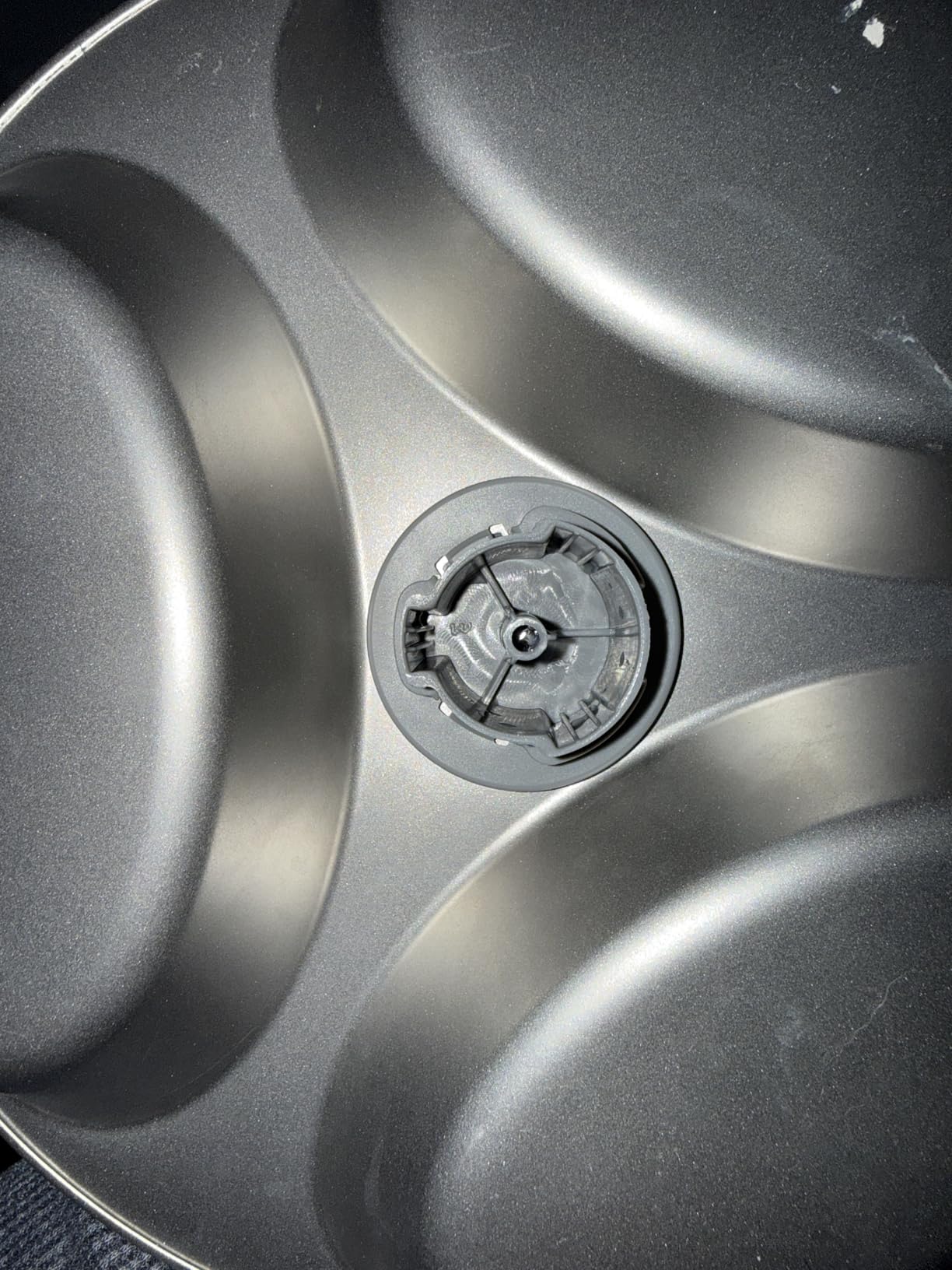 PETLIBRO Automatic Cat Feeder Wet Food with Stainless Steel Bowl, Refrigerated Auto Cat Feeder with Semiconductor Cooling, 3 Fresh Meals for 3 Days, App-Controlled Pet Food Dispenser, Easy to Clean customer photo 1