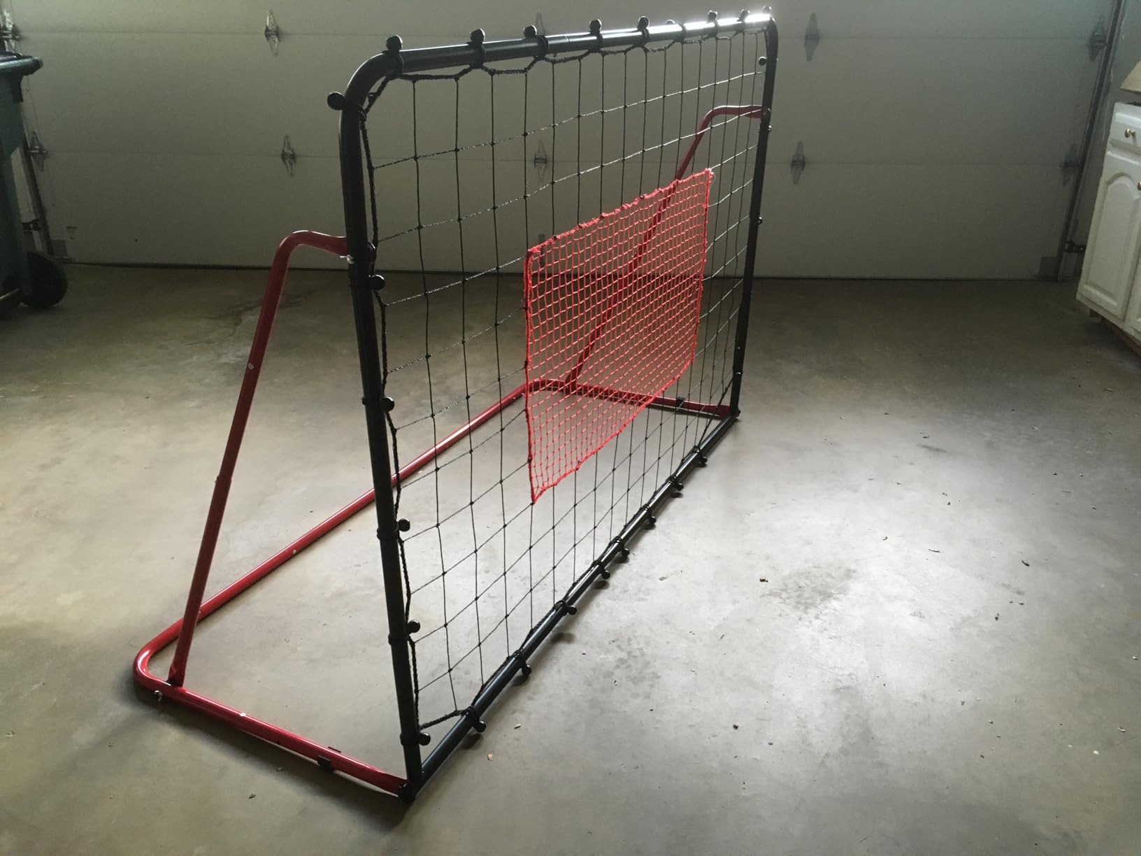 Soccer Rebounder Net, 10 Adjustable Angles 6x4FT Soccer Kickback Trainer for Passing, Ball Control & Volley Practice, Easy Setup Portable Football Training Net for Solo & Team Use customer photo 1