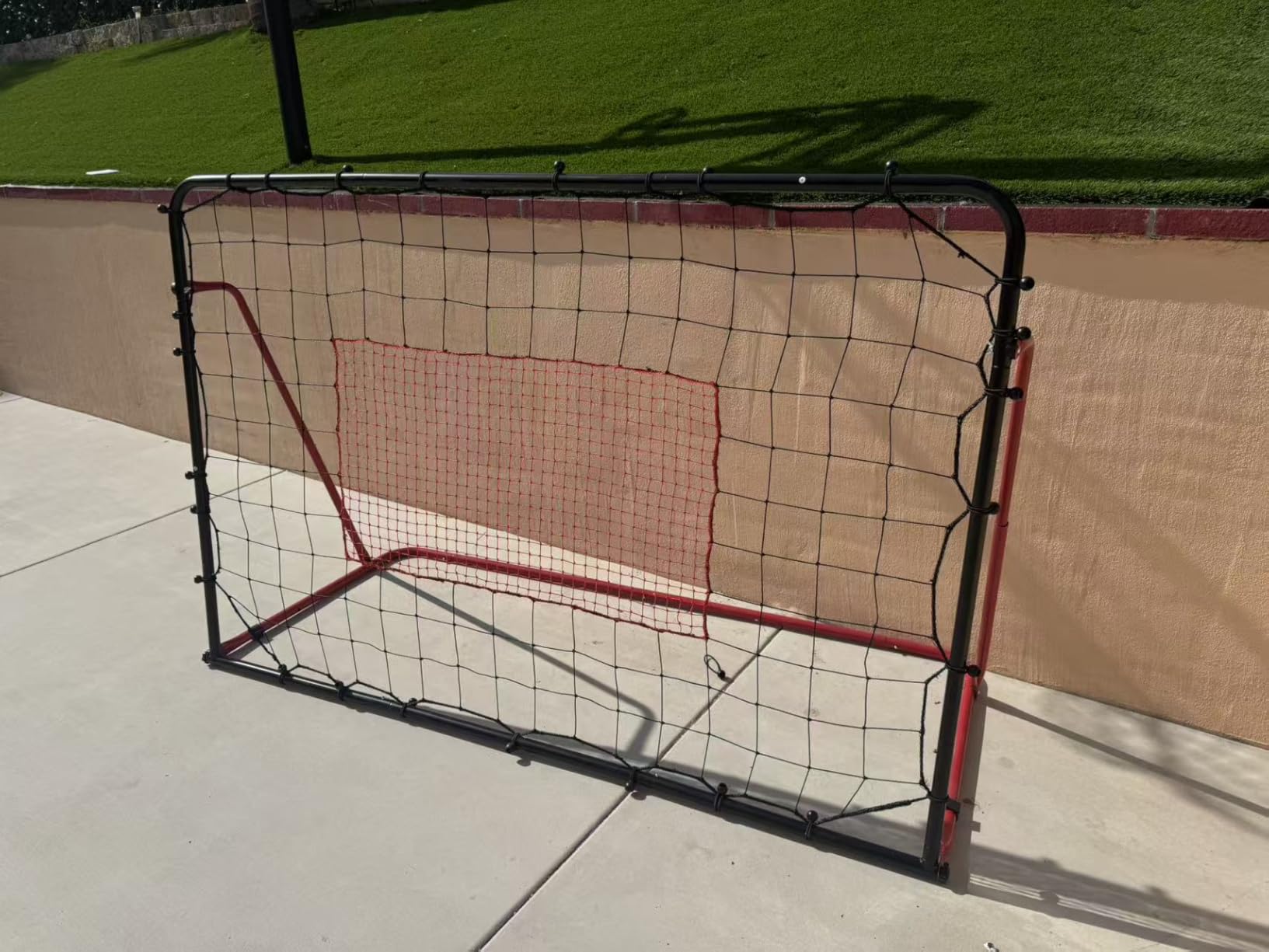 Soccer Rebounder Net, 10 Adjustable Angles 6x4FT Soccer Kickback Trainer for Passing, Ball Control & Volley Practice, Easy Setup Portable Football Training Net for Solo & Team Use customer photo 2