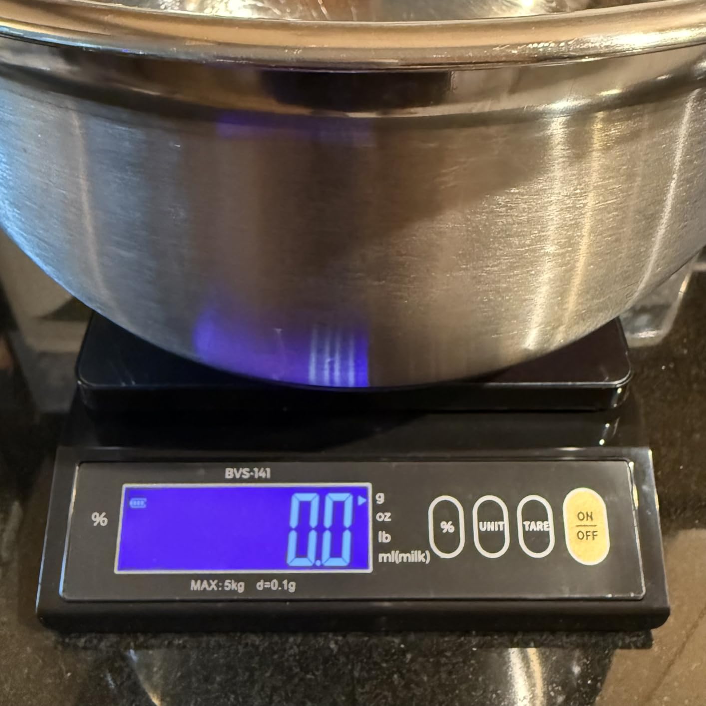 Bonvoisin Baking Scale 0.1 Gram Accuracy Digital Scale for Kitchen, Candle, Soap and Sourdough Bread Making, with Percentage Weighing Function, Weigh in Grams, Pounds and Ounces (10 lb) customer photo 1