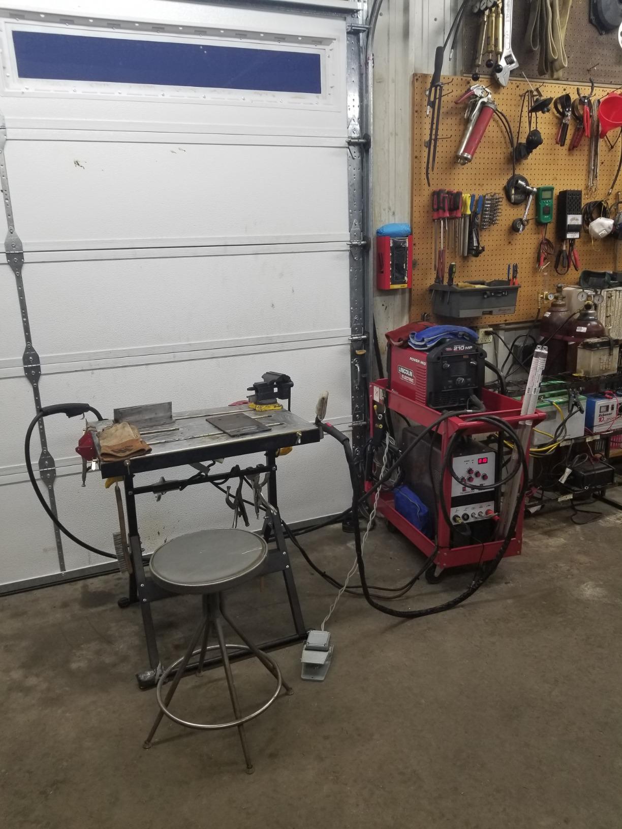 LOTOS TIG220ACDCP 220A AC/DC TIG Welder, Digital Display, 13-in-1, Pulse, Spot, Stick, HF Start, Dual Voltage 110/220V, 3 AC Waves, Aluminum Stainless Steel Welding customer photo 1