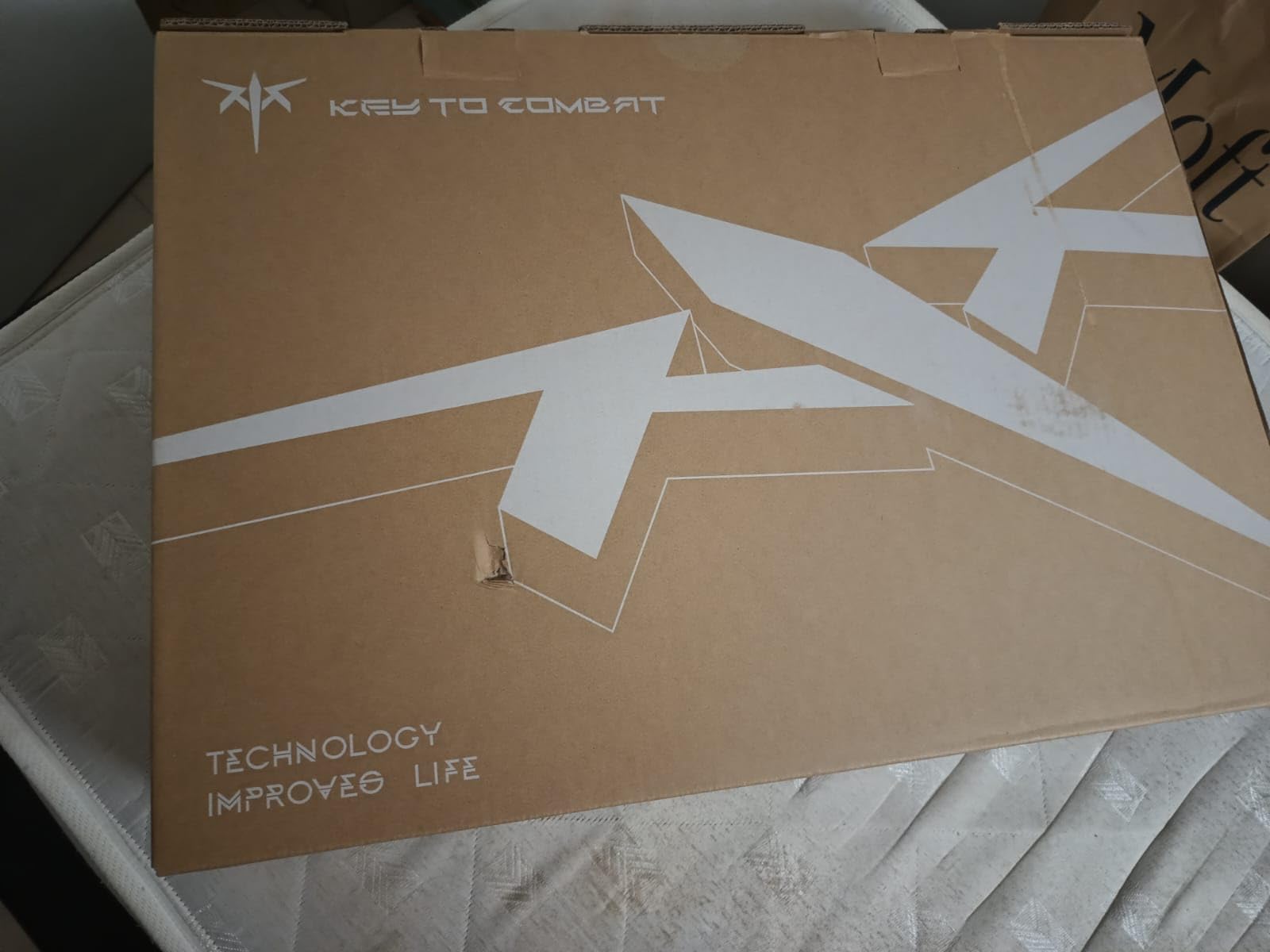 KTC 27 Inch Gaming Monitor - 2K QHD 2560 x 1440 Monitor, Up to 210Hz & 1ms, Bulit-in Speakers, Adaptive Sync, HDR400, 131% sRGB, IPS Monitors Gamer with HDMI 2.0 x 2 & DP1.4 x 2 customer photo 1