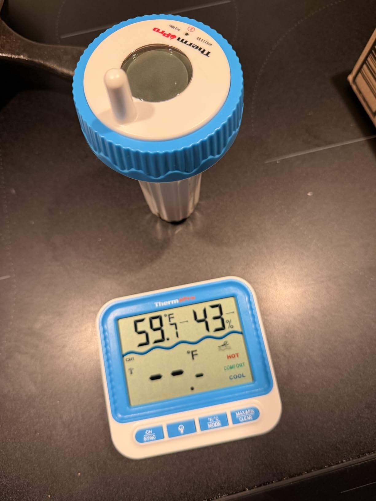 TempPro Waterproof Wireless Pool Thermometer Easy Read, Digital Pool Thermometer Floating for Swimming Pool, Hot Tub, Cold Plunge, Pond, Upgraded IPX8 Water Temperature Monitor (Previously ThermoPro) customer photo 2