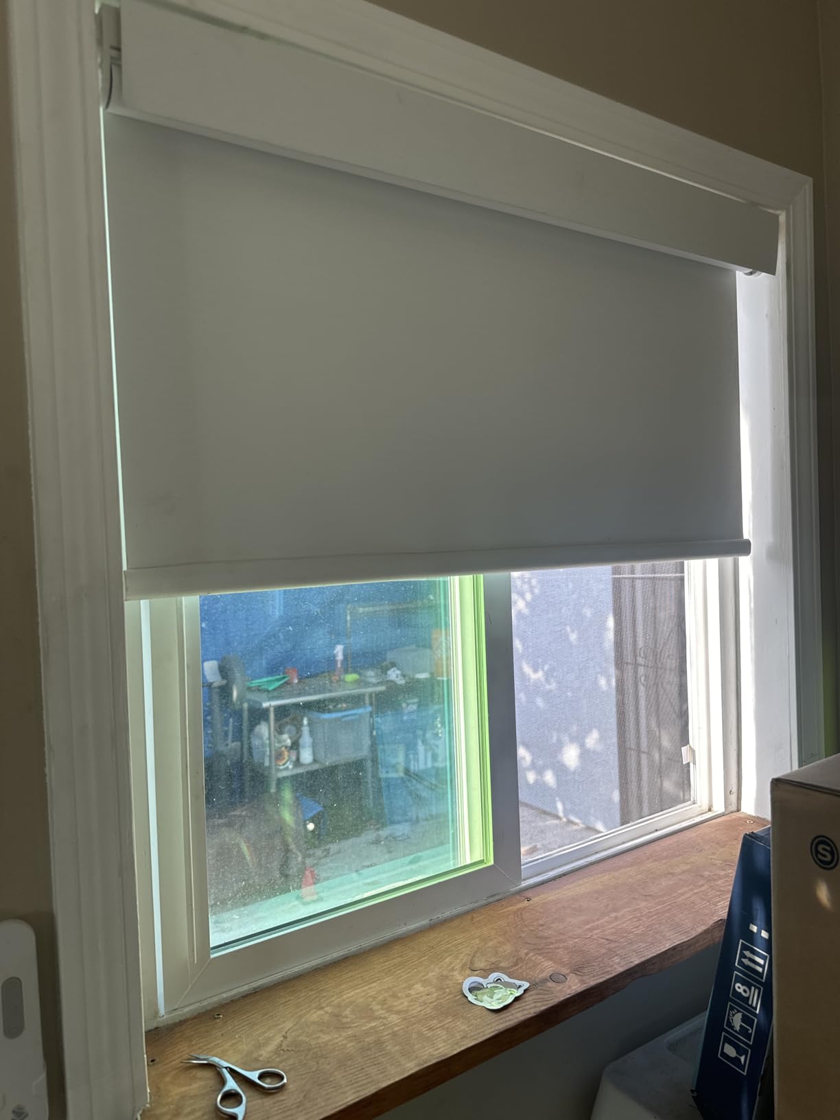 No Drill Motorized Blinds with Remote, Blackout Automatic Blinds with Solar Panel, Cordless Smart Electric Roller Shades for Windows, White, 34 1/2 x 72 customer photo 2