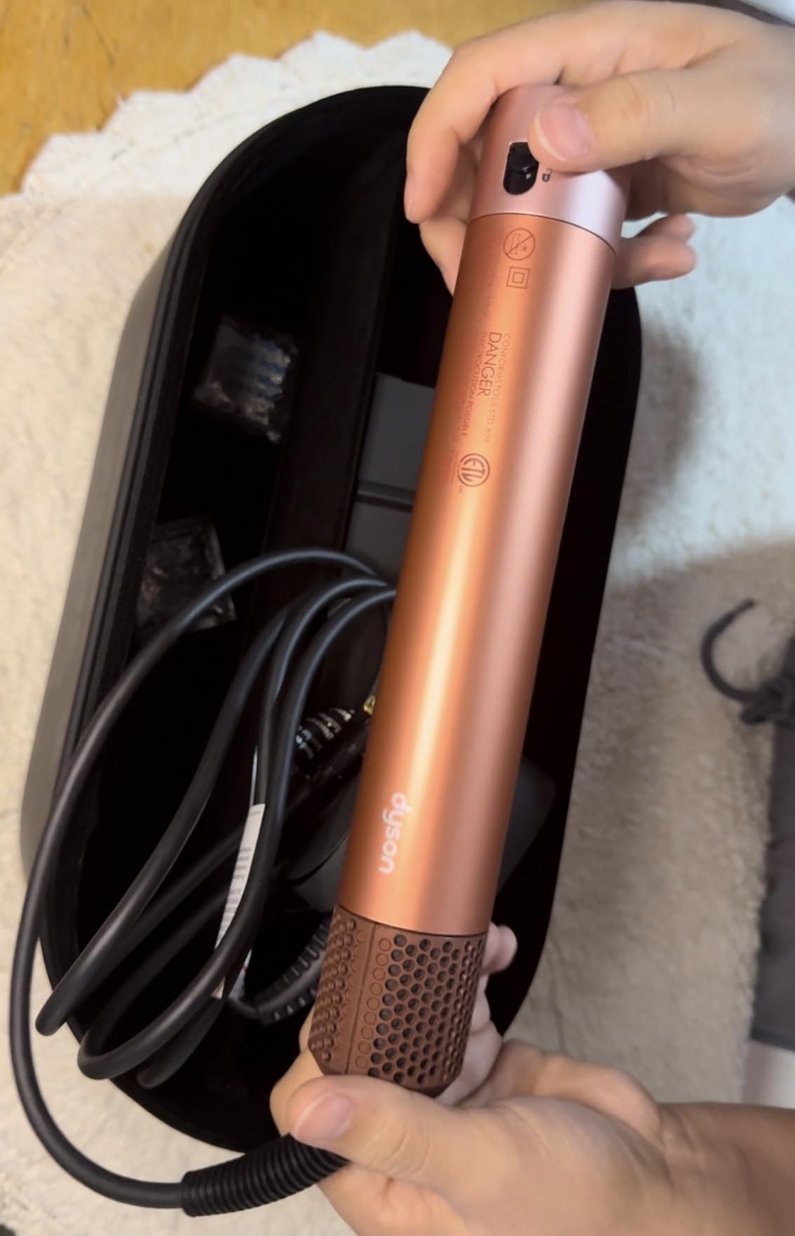 Dyson Airwrap i.d. Multi-Styler, Allure Winner, Bluetooth Connected, No Heat Damage, 6-in-1 Versatility, Intelligent Hair Styler customer photo 2