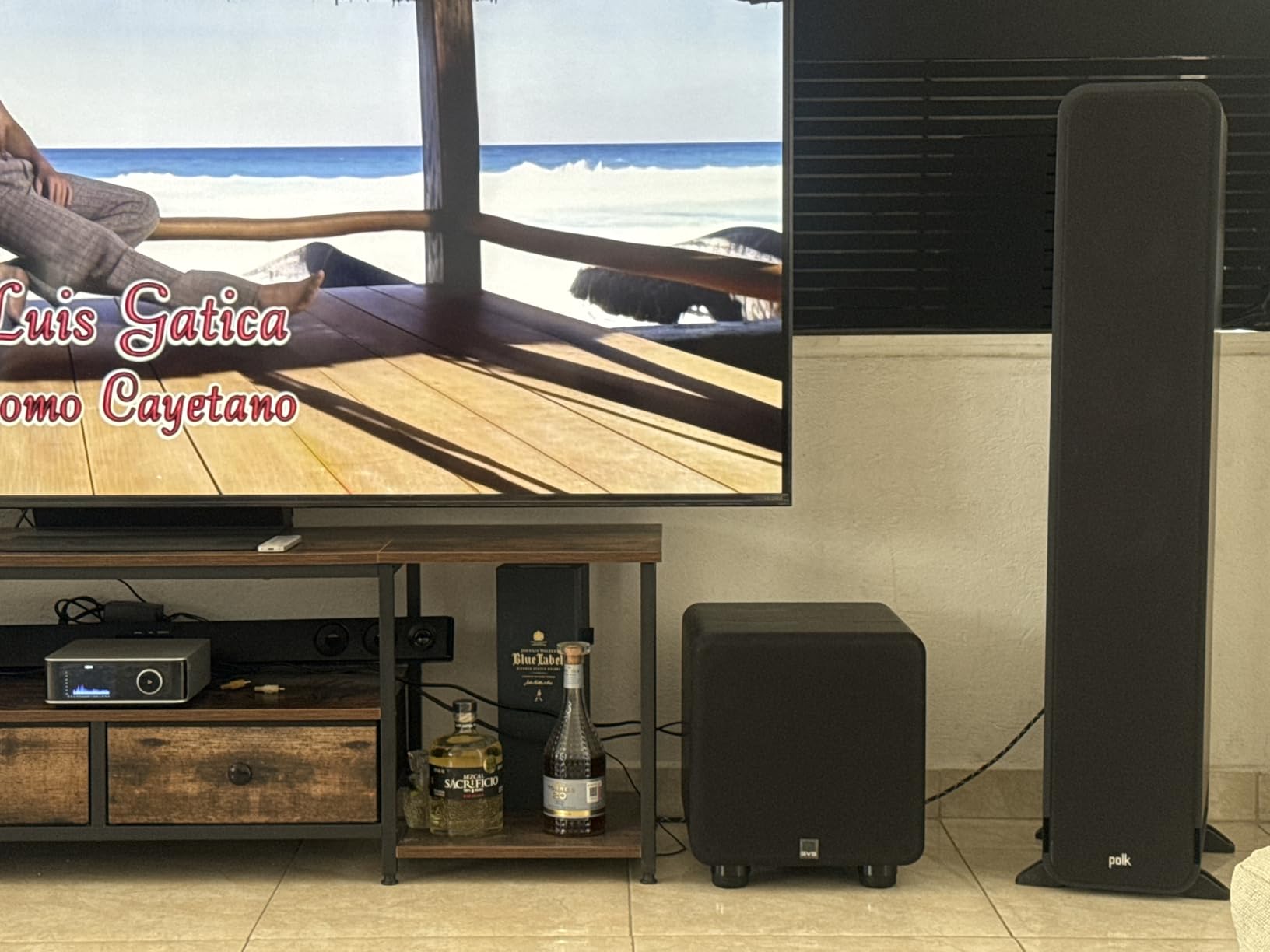 WiiM Amp Ultra with Voice Remote 2 | 100W Streaming Amplifier with Premium ESS ES9039Q2M DAC & Dual TI TPA3255 Amps | Built-in RoomFit EQ & Touchscreen | HDMI ARC, Optical, RCA Inputs | Space Gray customer photo 2