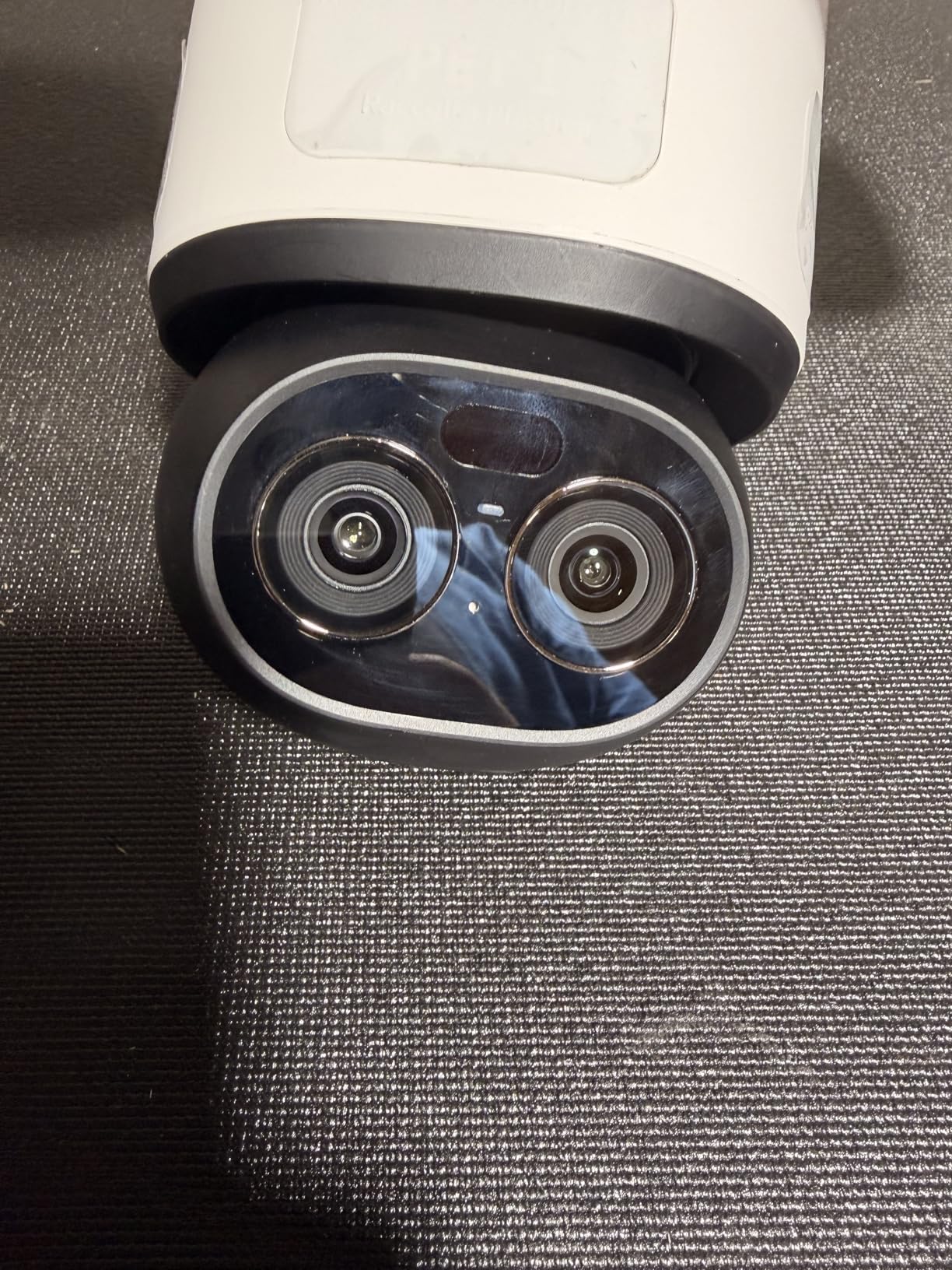 REOLINK TrackFlex Floodlight WiFi, 4K Dual-Lens Floodlight Camera, 3000 Lumens, 360° PTZ 6X Hybrid Zoom, Auto-Tracking, Privacy Focused Local AI Video Search & Storage, Dual-Band Wi-Fi 6, AC Hardwired customer photo 2