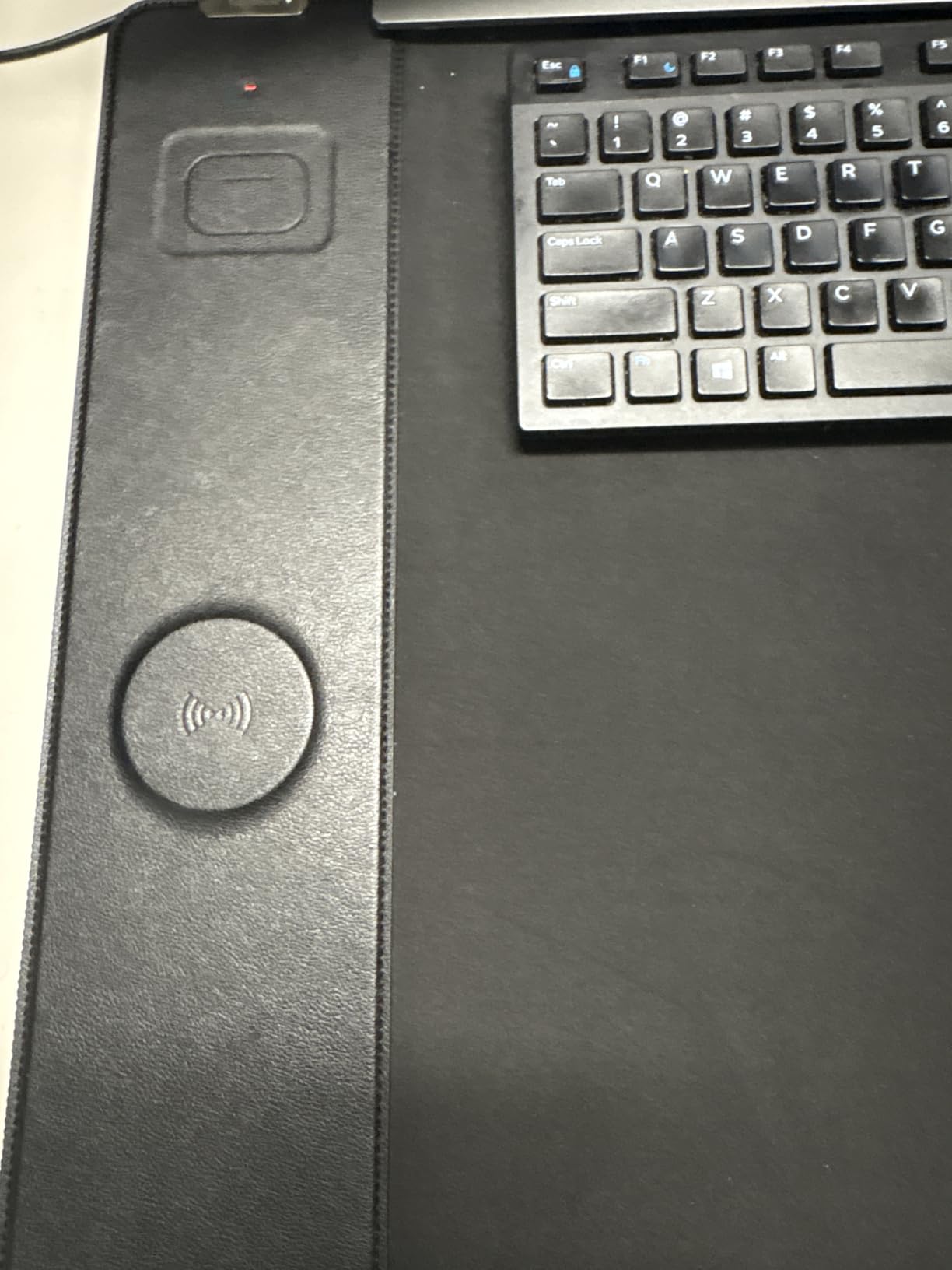 TopMade Mouse Pad with 15W Fast Wireless Charging, 31.5