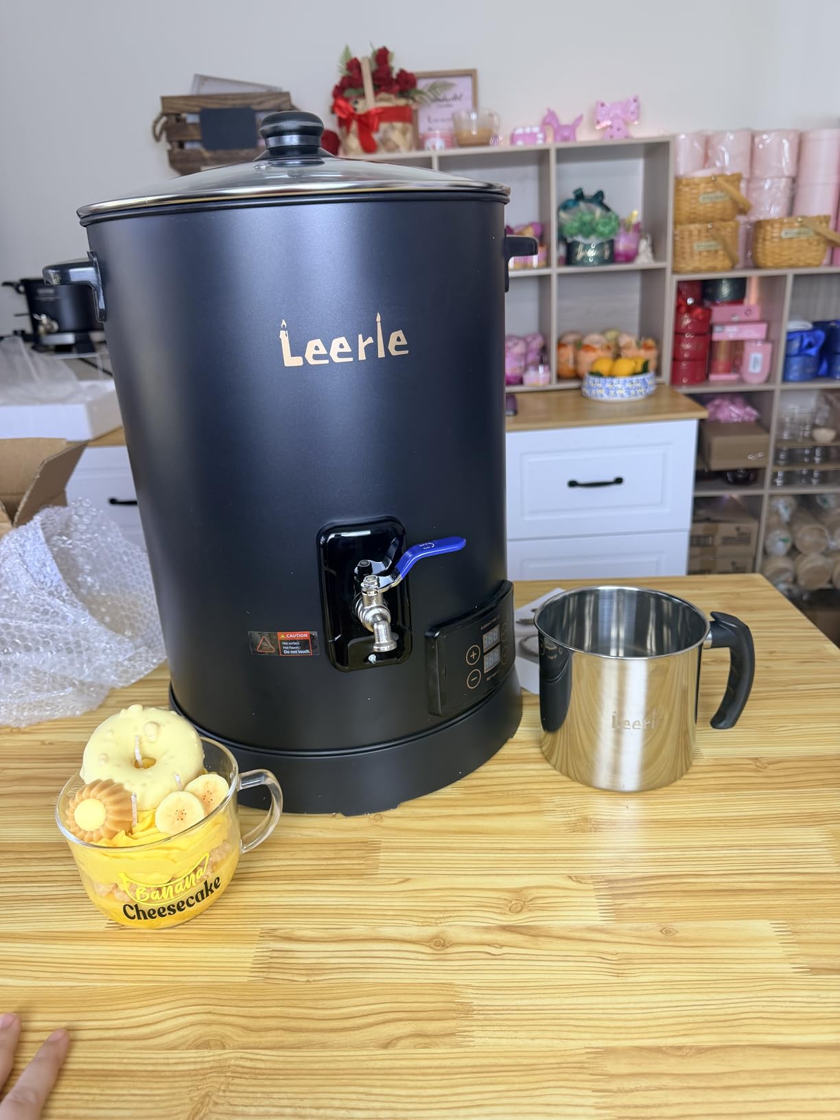 Leerie 30Lbs Digital Commercial Wax Melter for Candle Making - D15 Large Candle Wax Melting Pot with Accurate Temperature Control & Holds 30Lbs Melted Wax for Candle Making Business customer photo 2