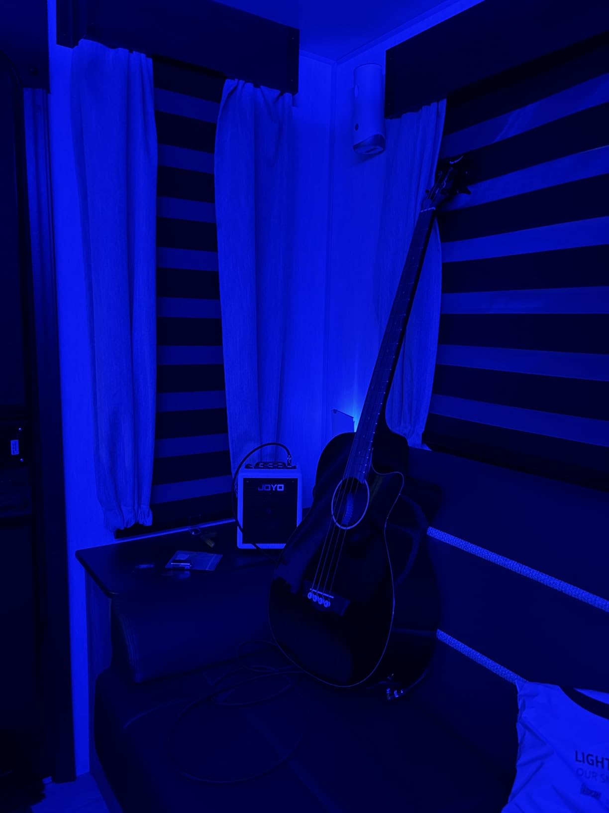 JOYO 30W Bass Amp Portable Combo Amplifier 4