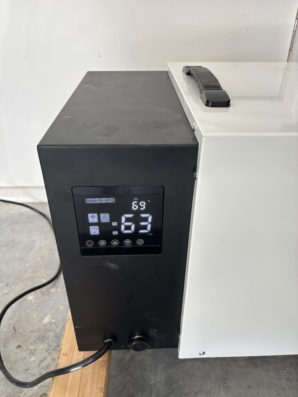 Waykar 70 Pint Energy Star Crawl Space Dehumidifier with Drain Hose, Commercial Dehumidifier for Basements and Home, for Spaces up to 5000 Square Feet, Smart Humidity Control - 5-Year Quality Coverage customer photo 1