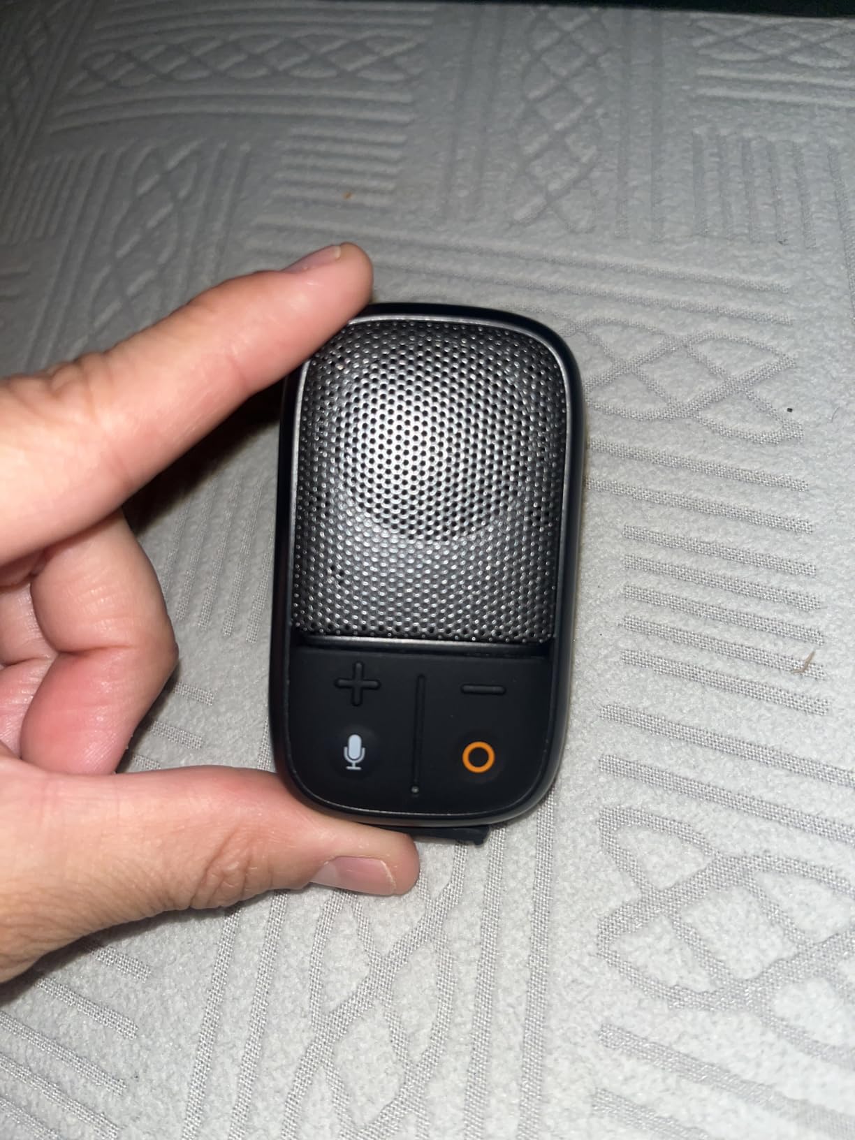 SUPERONE (Updated Version) Wearable Bluetooth Speaker with Voice Assistant & Mic, IPX7 Waterproof Clip-on Portable Speaker, TWS Pairing, Up to 30H of Play, for Outdoor Golf Work Pool customer photo 1