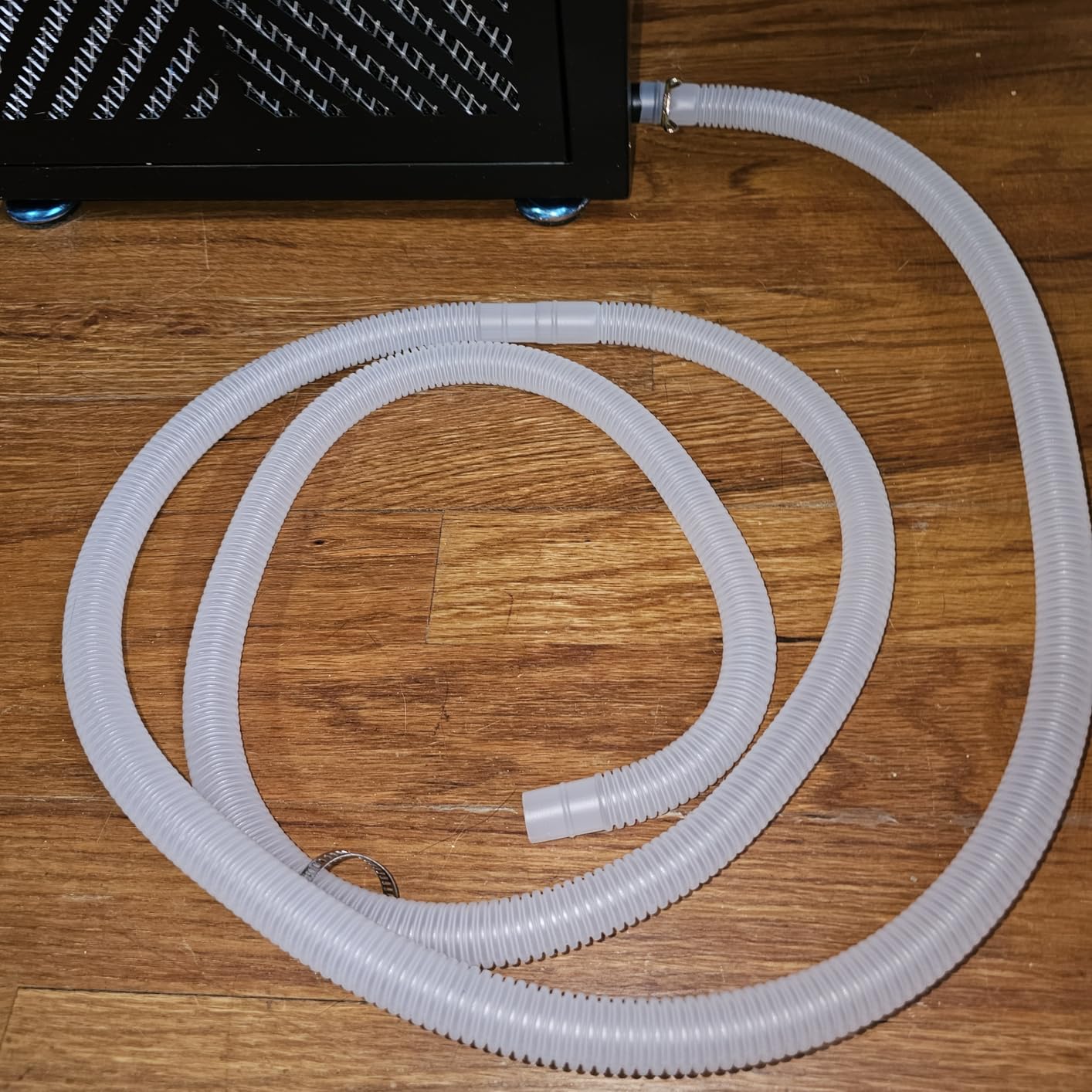 Yaufey 70 Pint Energy Star Commercial Dehumidifier for Crawl Space, Basement, Industrial, up to 5,000 Sq. Ft., 10%-98% RH Humidity Control, Auto Defrost, TUV Certified, 5-Year Coverage customer photo 2