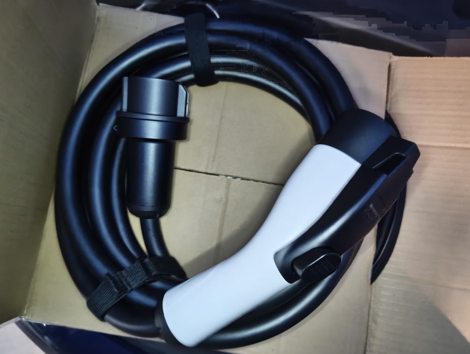 EV Charger Extension Cable 21FT 50A Level 2 - Heavy Duty J1772 Extension Cord, 240V Waterproof 8 Gauge UL Certified EV Charging Extension Cord (21FT,50A) customer photo 2