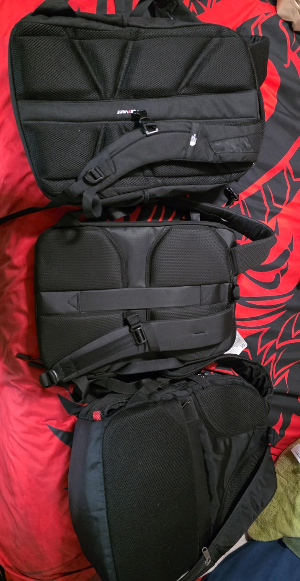 tomtoc Travel Backpack 40L, TSA Friendly Flight Approved Carry-on Luggage Hand Water-resistant Lightweight Business Rucksack, Durable Large Weekender Bag Daypack Fits 17.3 Inch Laptop customer photo 1