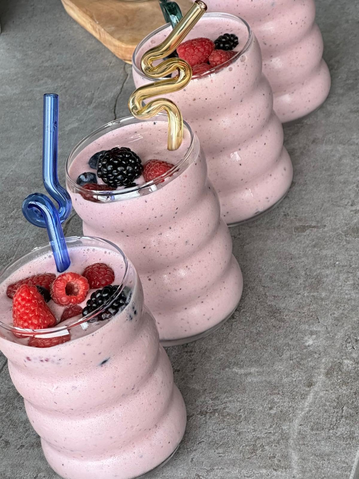 GreenPan Frost Ice Cream Maker & Slushie Machine, Soft Serve, Sorbet, Margaritas, Milkshakes, Frozen Yogurt, No Pre-Freezing, Ready in 15 Mins, 6 Modes, 7 Textures, Self-Cleaning, Family Size, Gray customer photo 1