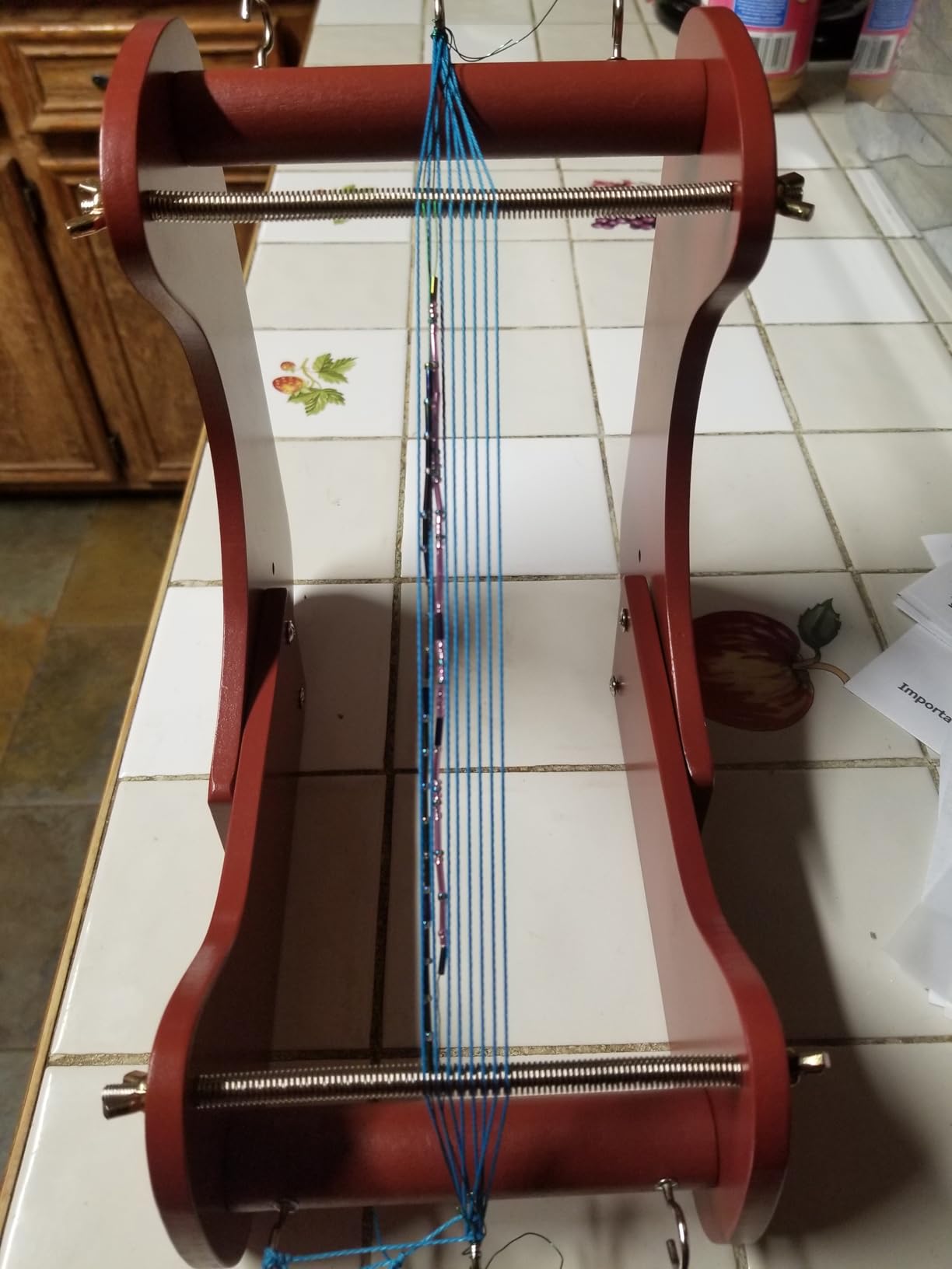 The Beadsmith ComfortLoom - Adjustable Standing Beads Loom with 4 Length Settings, Ergonomic Angled Design, Work Area 7.5