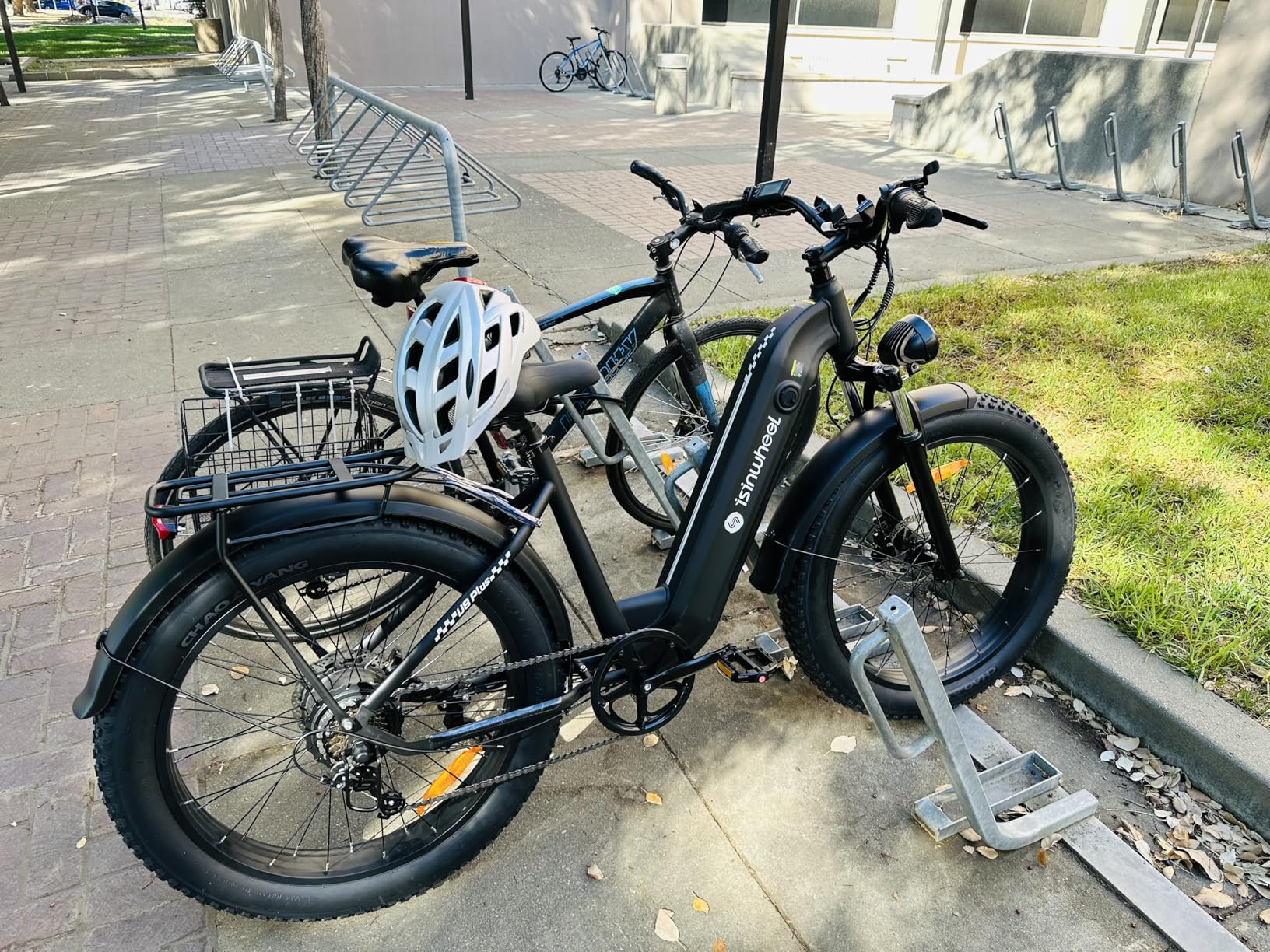 isinwheel Electric Bike for Adults, 1500W Peak Motor Hydraulic Brake Electric Dirt Bike, 28MPH 105Miles (PAS) Ebikes for Adults with 48V 13AH/18AH Battery, 26