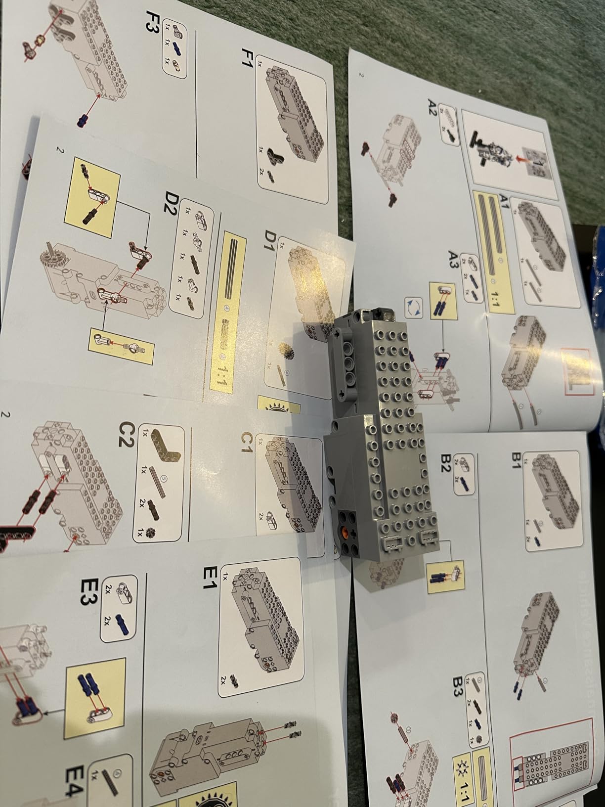 6 in 1 STEM Robot Building Kit, 780 PCS APP & Remote Control Space Robot Toys for Kids Age 8-14+, Engineering Technic Coding Robotic Kit, Educational Science Set Birthday Gift for Boys Girls customer photo 1