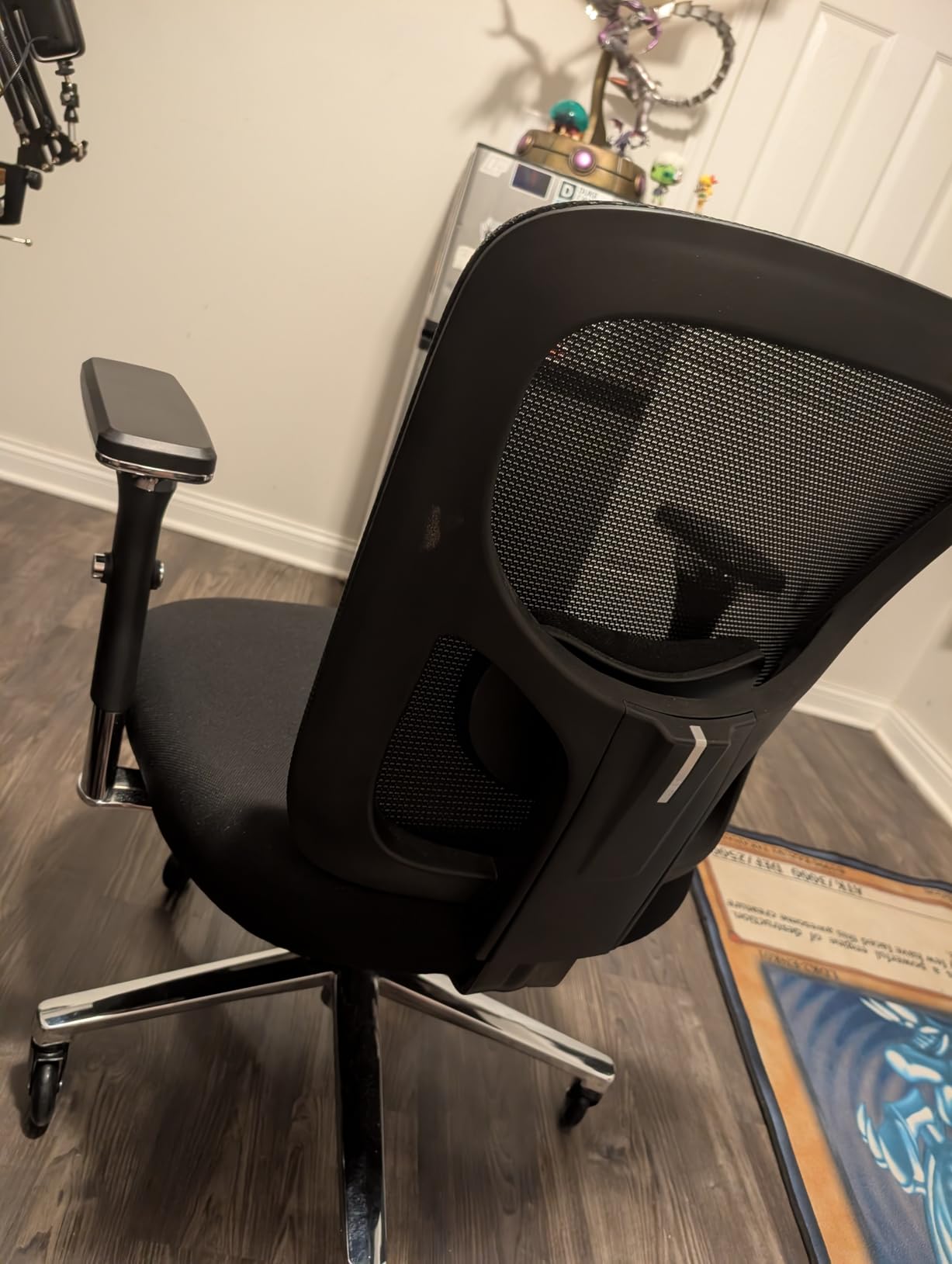 Sweetcrispy Big and Tall Office Desk Chair with Lumbar Support, 500lbs Heavy Duty Mesh Ergonomic Computer Chair with 4D Armrest and Wide Comfy Seat, Wheels for Adult, Black customer photo 2