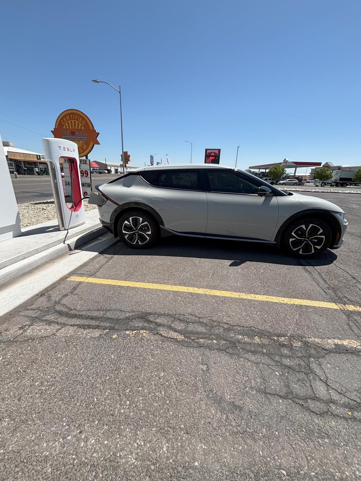 Lectron NACS to CCS Electric Vehicle Adapter with Interlock - (500A/1,000V) - Compatible with Tesla Superchargers - CCS1 EV Fast Charging with Vortex Plus [Check Automaker for Compatibility] - UL 2252 customer photo 2