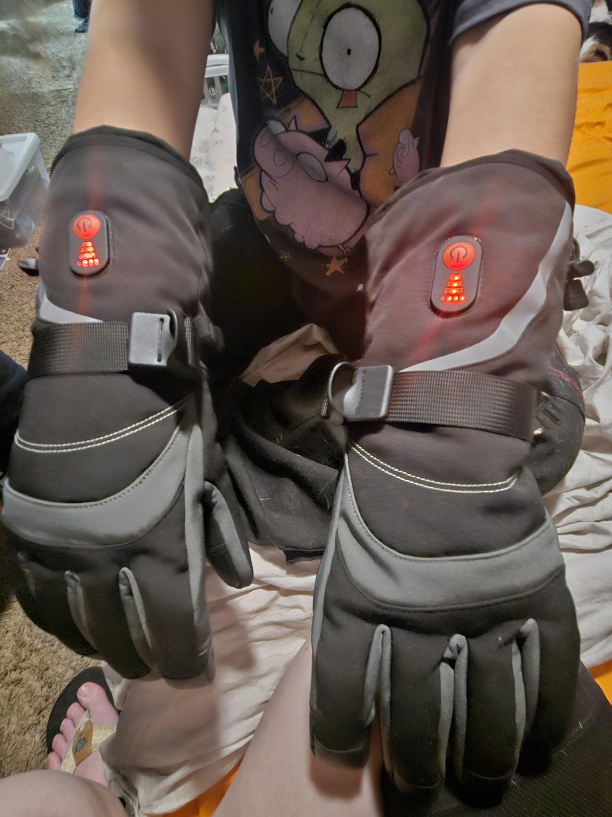 Heated Gloves for Men Women, Rechargeable Electric Gloves with Battery (3000mAh x 2) 15s FlashHeat Technology, Waterproof Touchscreen customer photo 2