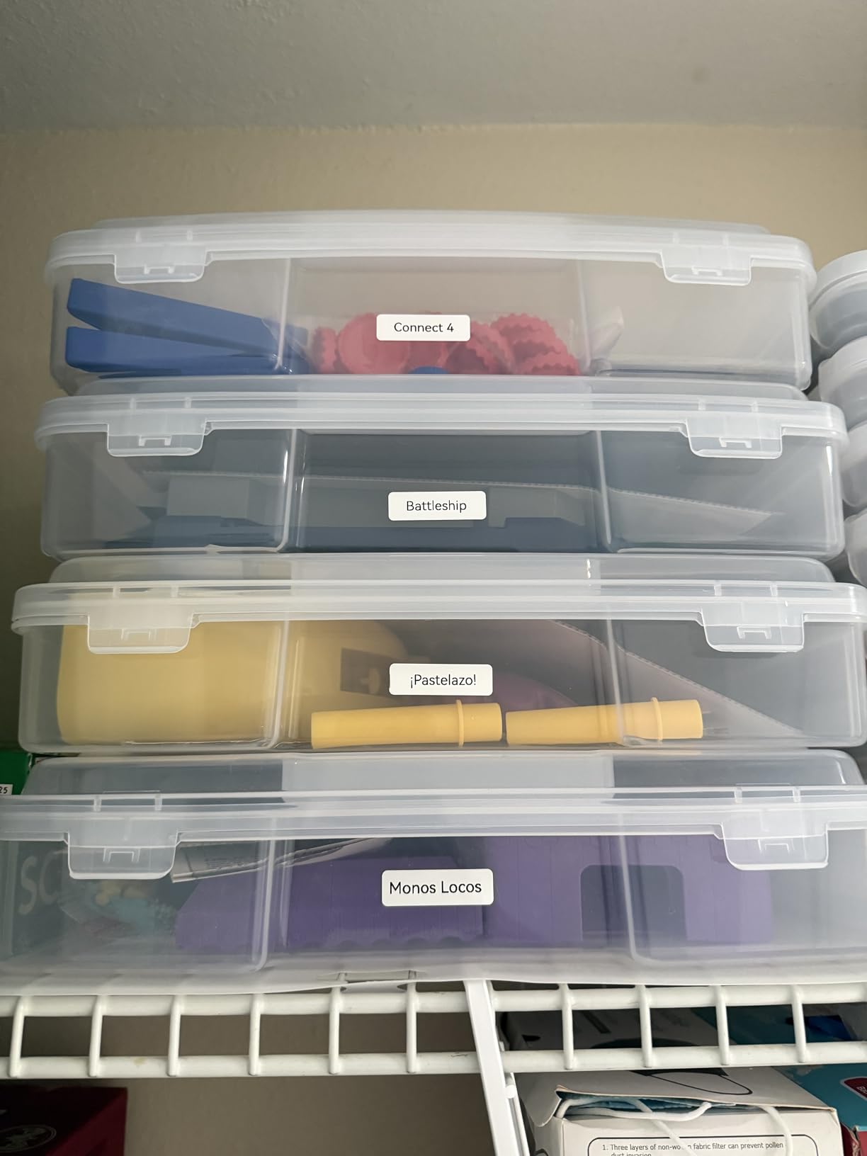 IRIS USA Board Game Storage Craft Organizer Box with Snap-Tight Latch Lid, 2-Pack Portable Plastic Case Bin for Puzzles, Magazines, Hobbies, Art Supplies, Fits 8.5