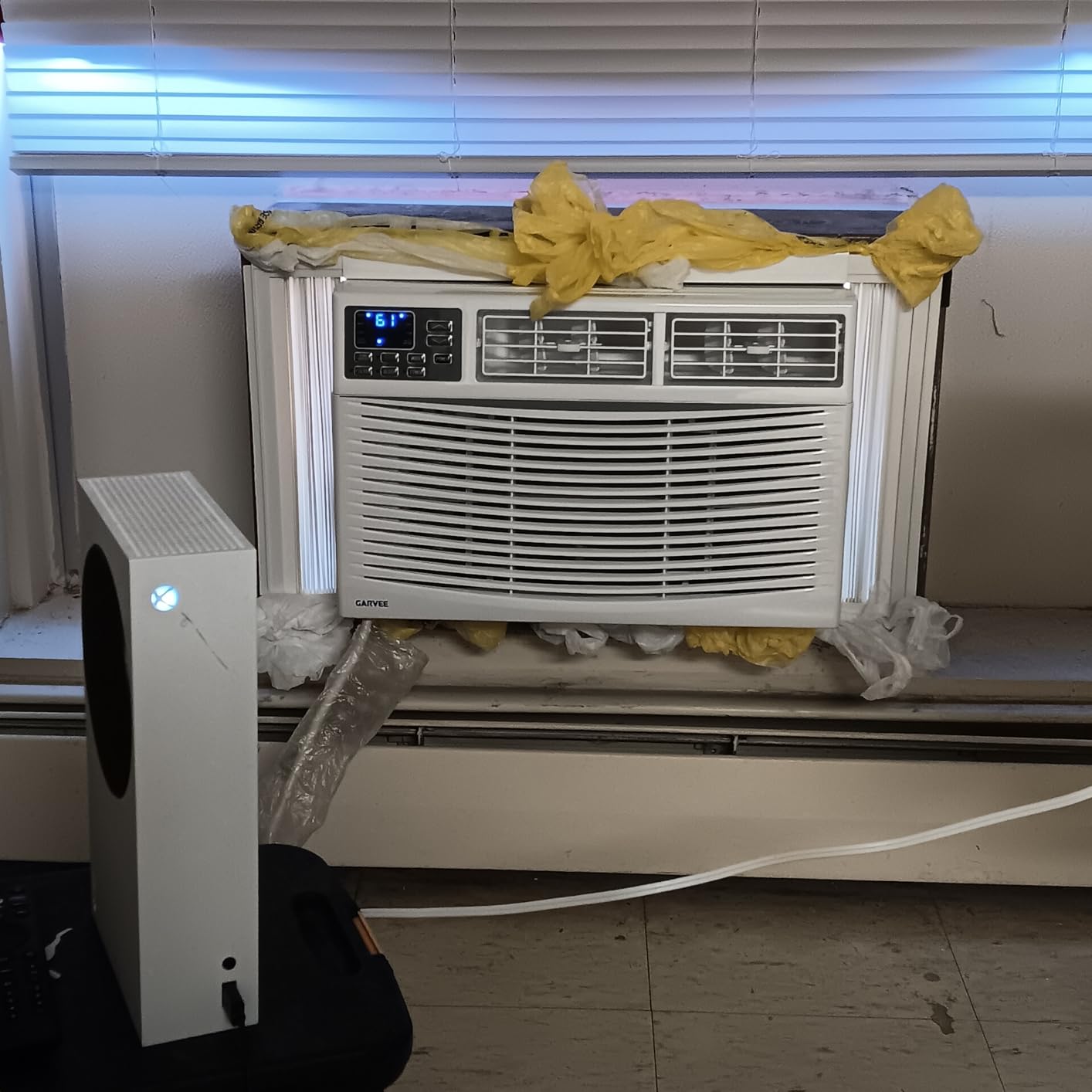 8000 BTU Window Air Conditioner with WiFi, Window AC Unit 110-115V Cools Up to 350 Sq. Ft., Energy Saving with Remote & App Control & Timer Function, Perfect for Small Rooms, Living Room, Office customer photo 1