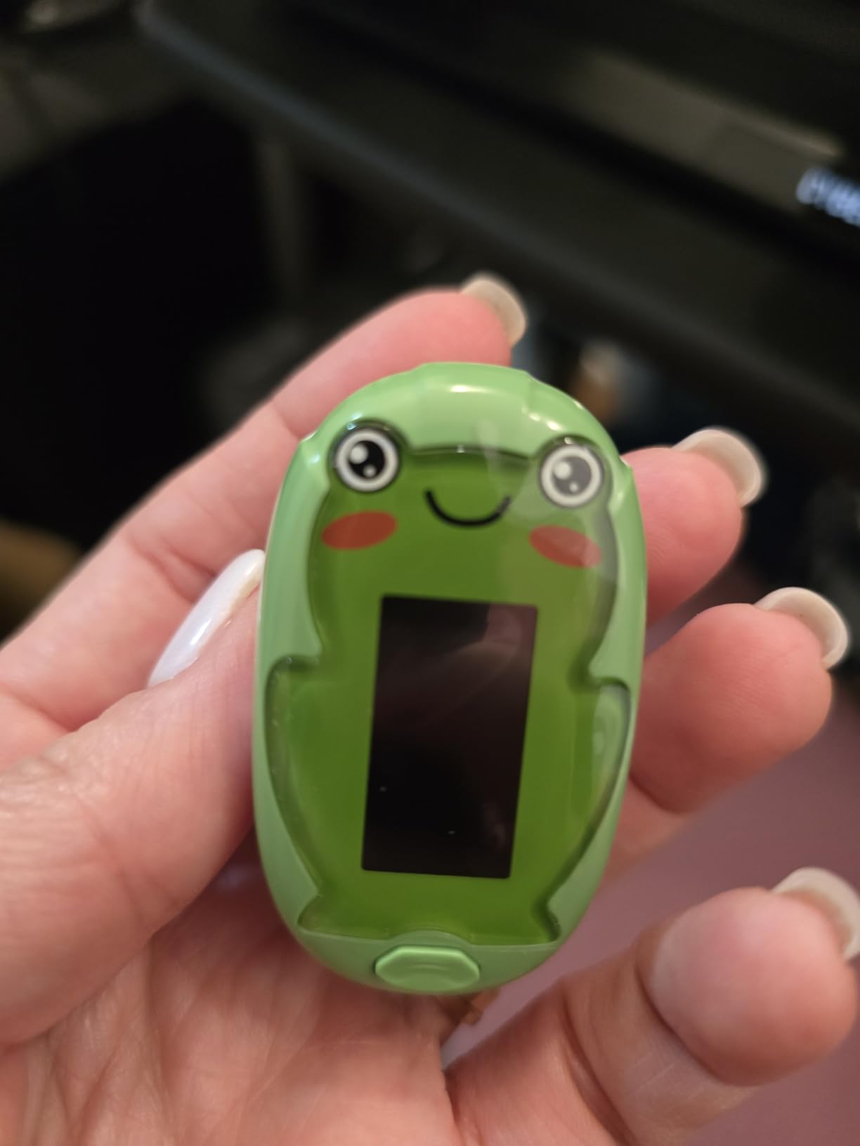 Pulse Oximeter for Kids, Adorable Animal Children Oxygen Monitor Fingertip with 20 × Memory, 4 Color OLED Display Blood Oxygen Saturation Monitor with Alarm, Batteries and Lanyard customer photo 2