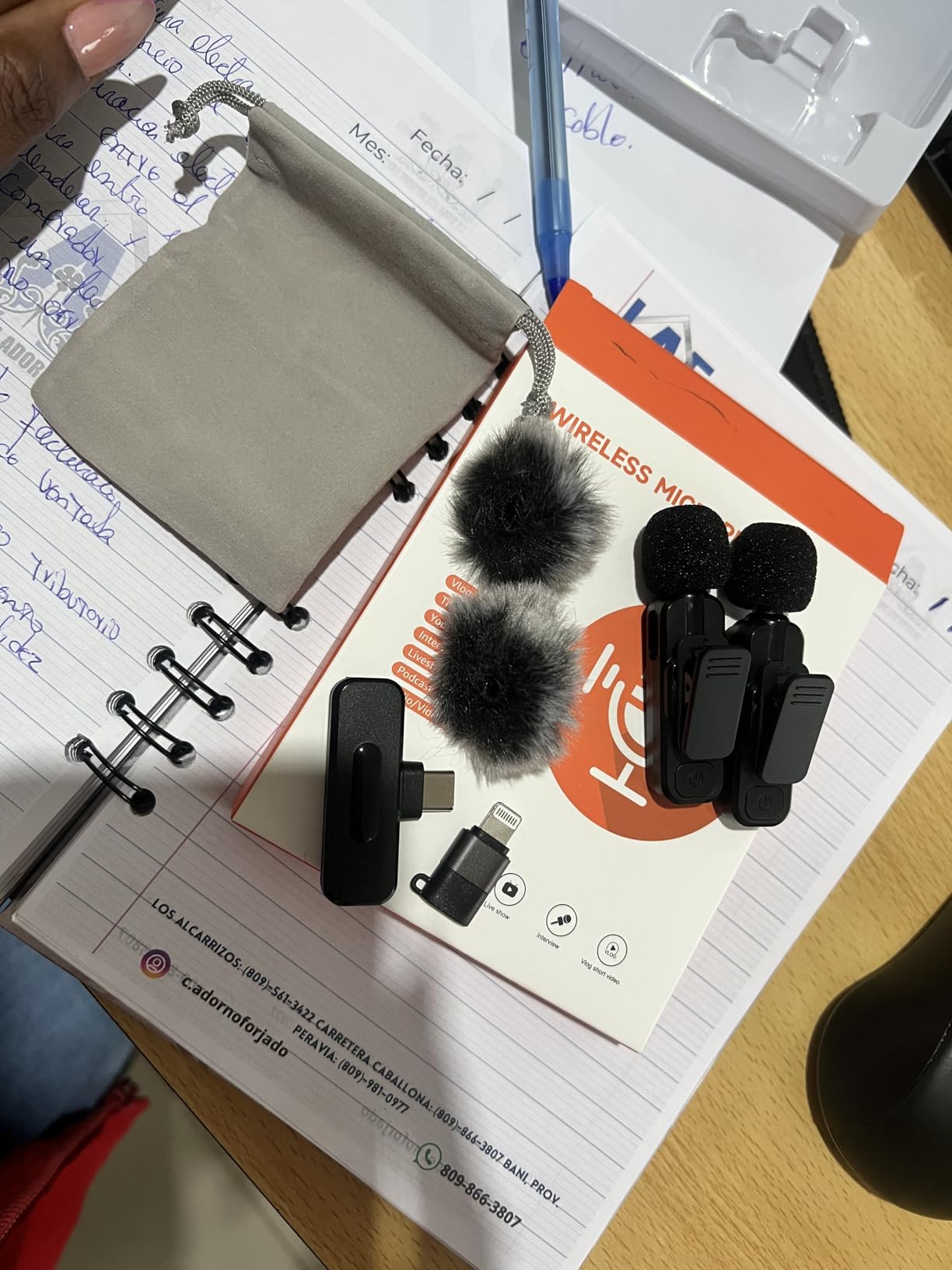 Wireless Mini Microphone for iPhone - 2 Pack Lavalier Bluetooth Microphone for Video Recording, 2 in 1 Noise Reduction Lapel Mic for Ipad, Android,Clip-on Mini Mic for Content Creators Podcast customer photo 1