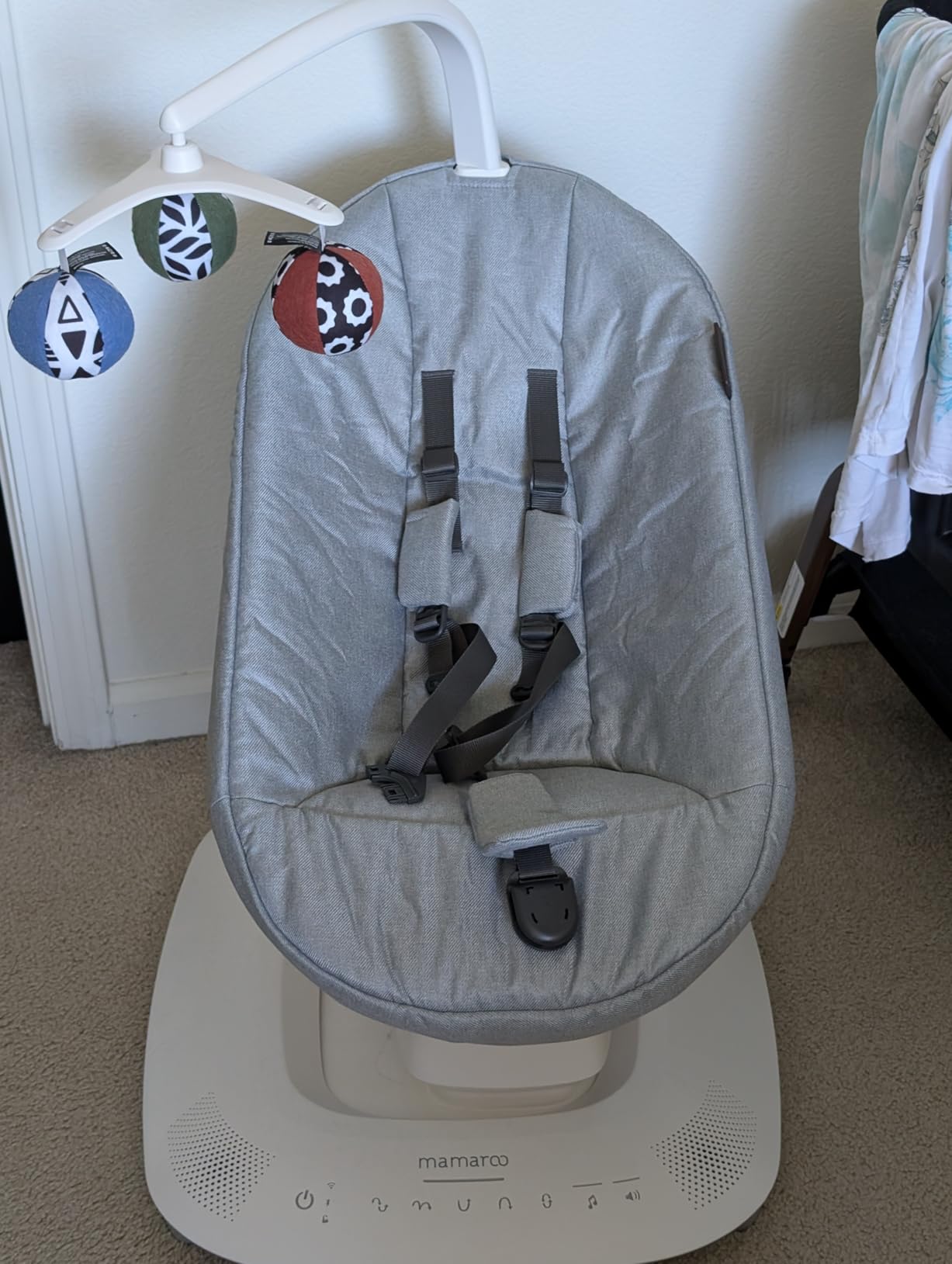UPPAbaby Mamaroo Smart Swing - Customizable Soothing Modes with MotionSync Technology - Infant Recline + Bluetooth Enabled - Included Newborn Insert - Charlie (Sand Mélange) customer photo 2