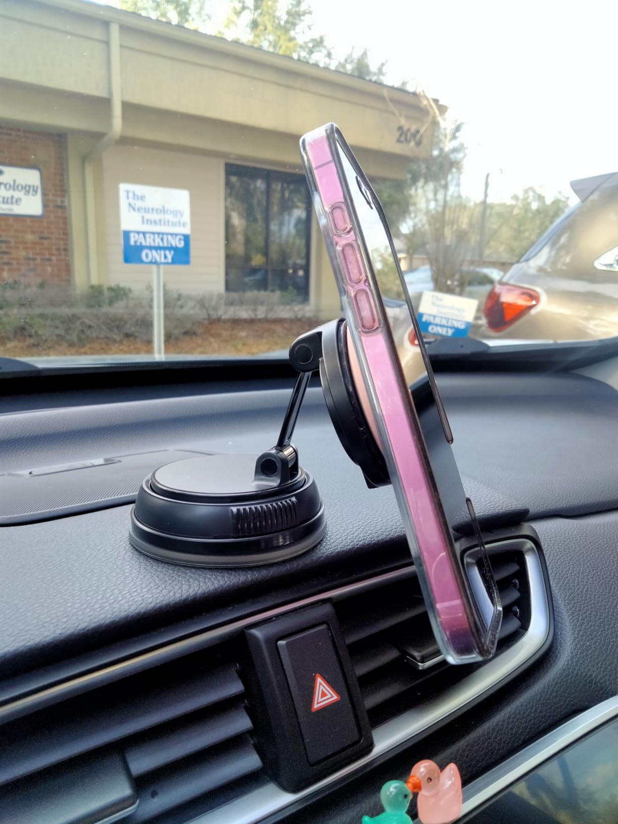 ANDERY Only for iPhone Magsafe Car Mount Charger 15W Wireless Faster Charging, 78+LBS Strongest Suction, 2400gf Strongest Magnetic 360° Adjustable Car Phone Holder for All Smartphones & Cars customer photo 2