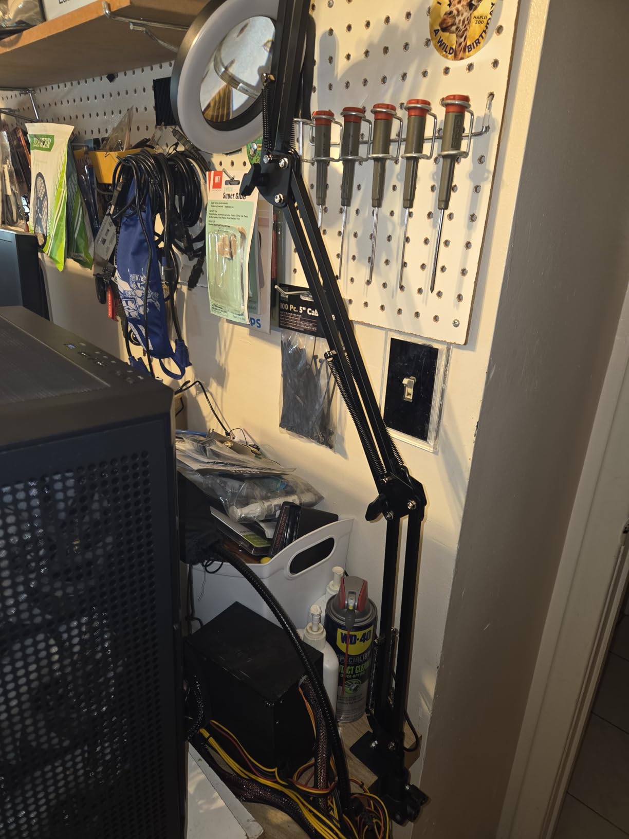 12X Magnifying Glass with Light, Ultra Long 3 Section Swing Arm LED Desk Lamp with Large Clamp, 3 Color and Brightness Hands Free Magnifier Light and Stand for Workbench Crafts Reading Sewing customer photo 2