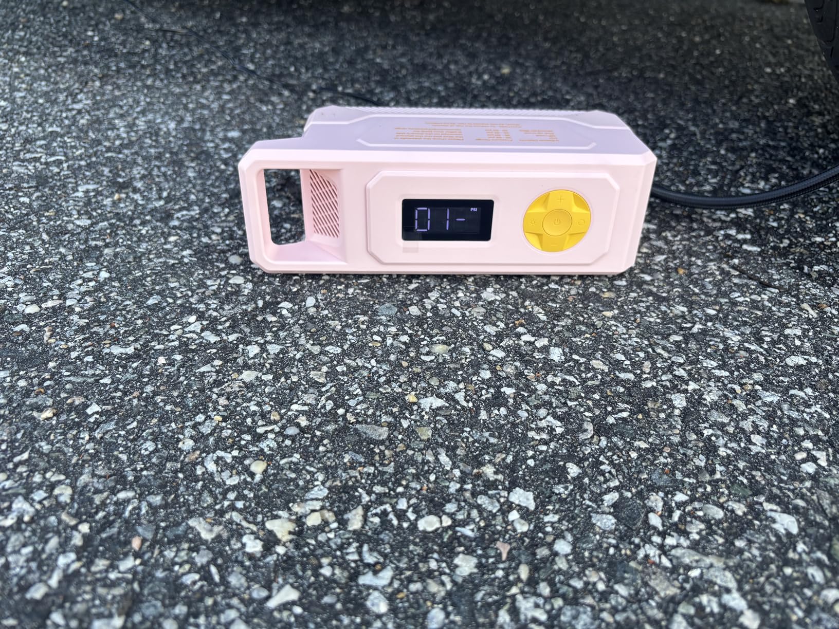 150 PSI Tire Inflator Portable Air Compressor, 12V DC Auto Shutoff Air Pump with Digital Pressure Gauge and Emergency LED Light for Car Tires, Bicycle & Balloons, Black customer photo 1