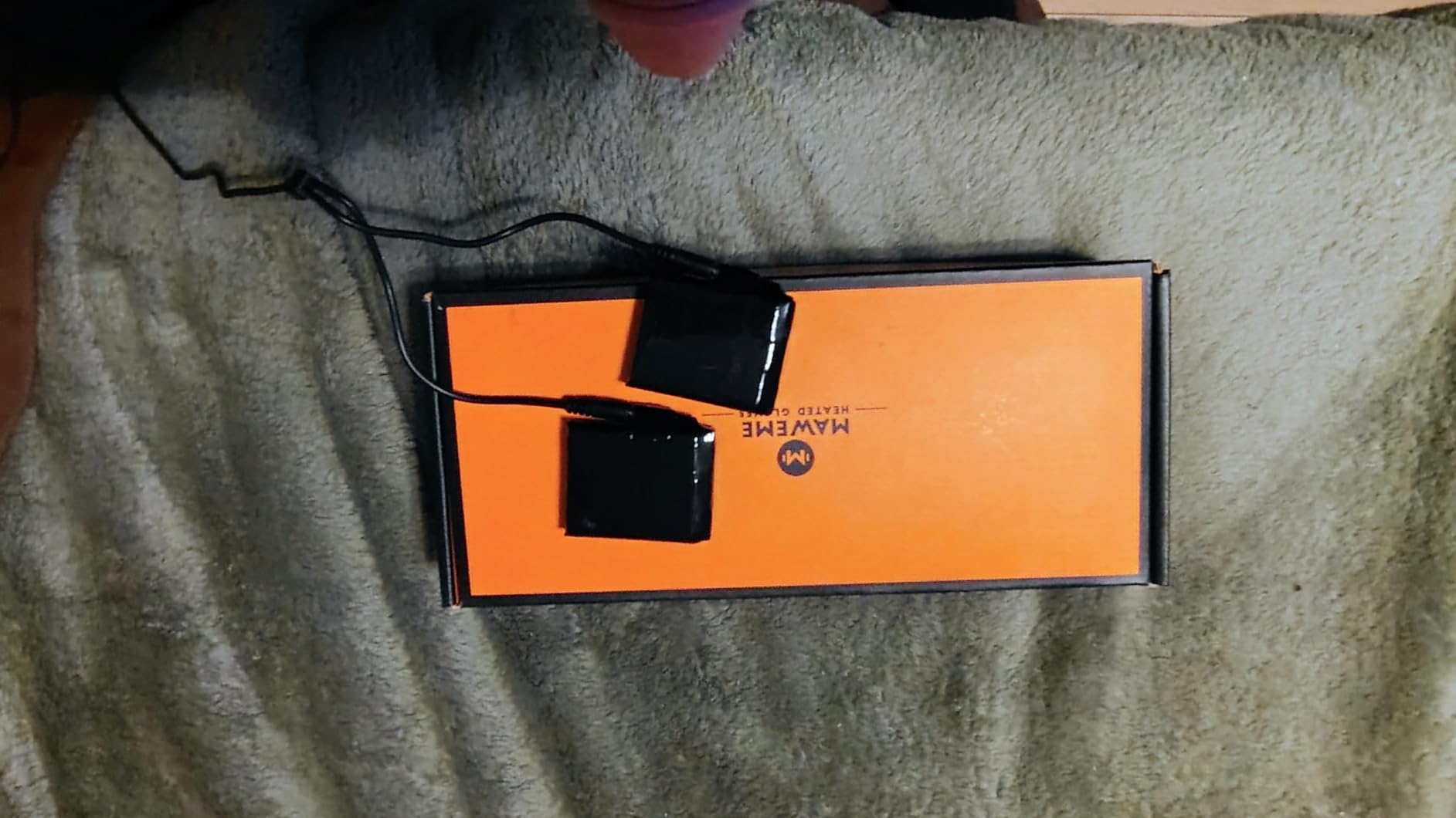 Rechargeable Heated Gloves for Men Women, 7.4V Electric Thermal Gloves, Winter Waterproof & Windproof Ski Glove for Outdoor Motorcycle Riding Hunting Fishing customer photo 1