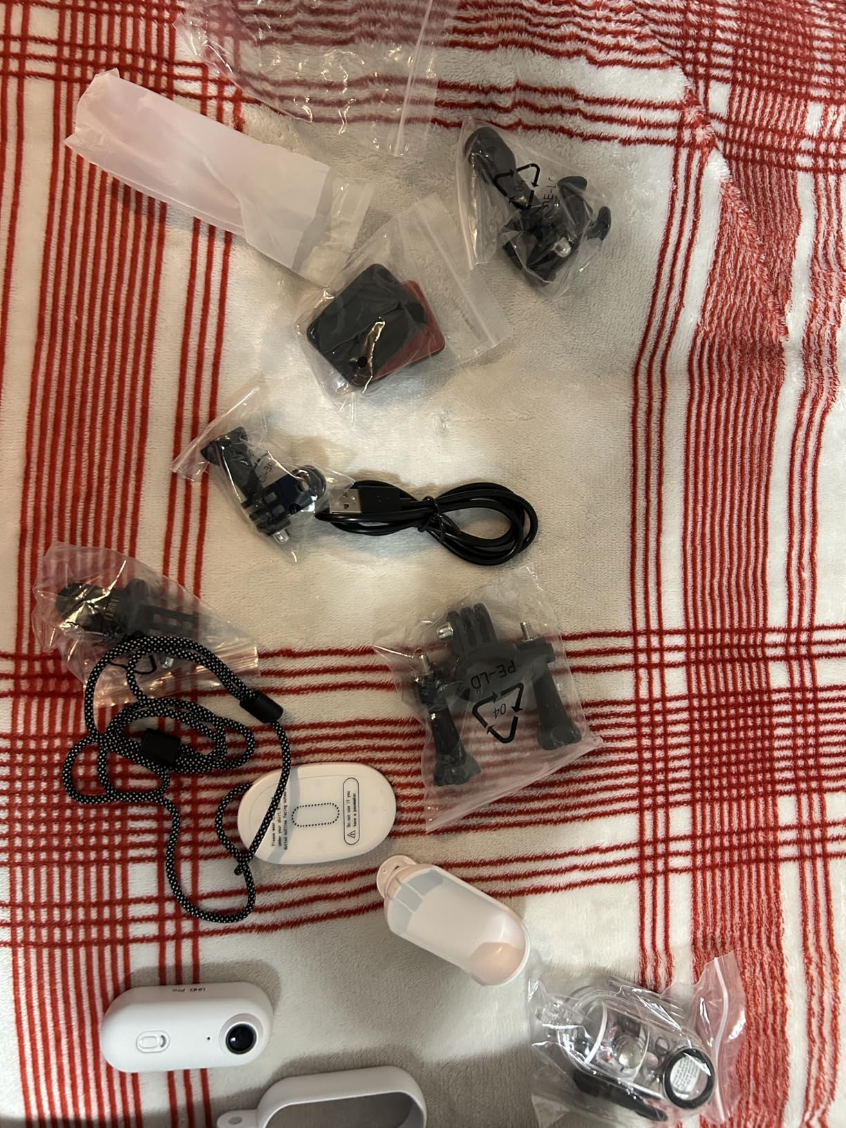 4K Thumb Action Camera | 128G Sports Camera for POV Photoshooting: Waterproof Sports Camera The Size of a Thumb Suitable for Running Cycling Swimming Hiking Adventure Etc (Black) customer photo 2