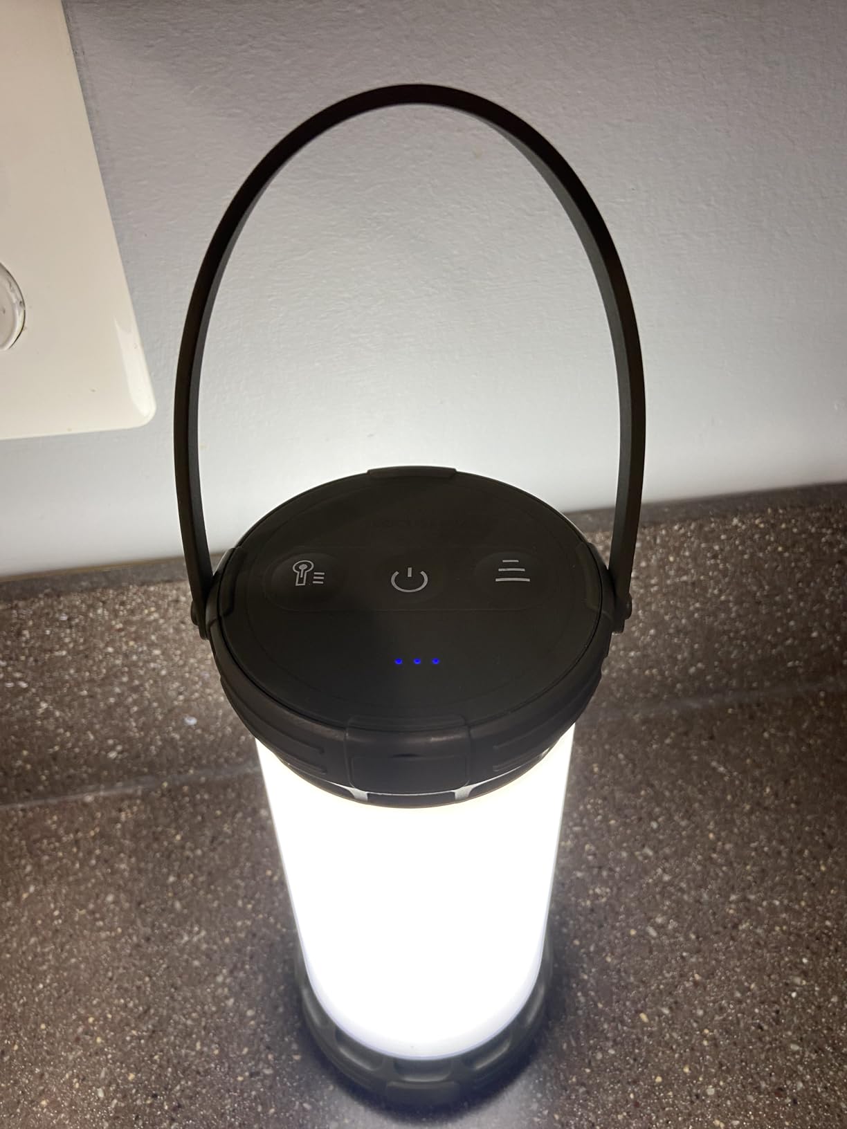 Glocusent 135 LED Ultra Bright Camping Lantern, Up to 200H, 5000mAh Camping Lights with 3 Colors & 5 Brightness, SOS, Max 1500LM, Rechargeable Lantern for Power Outages Camping Hiking Emergency customer photo 1