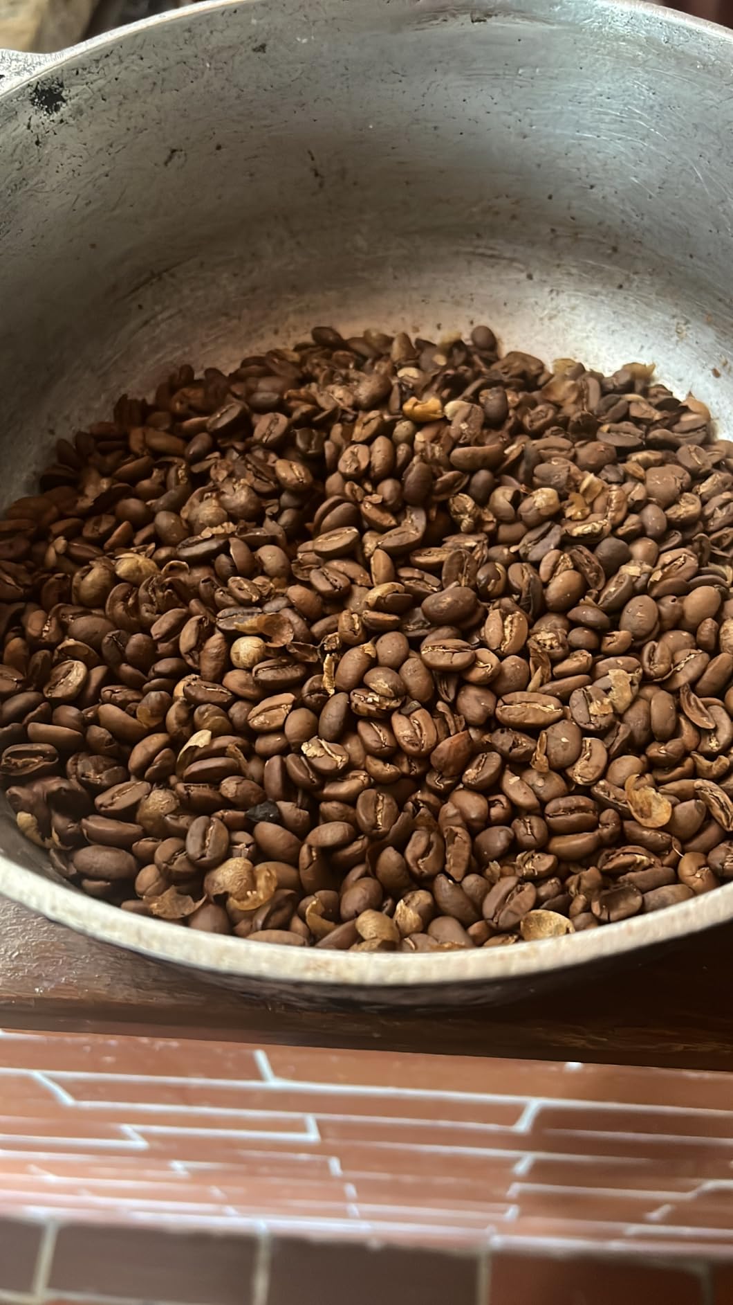 LUEUR Electric Coffee Bean Roaster Machine for Home Use, 1500W Hot Air Coffee Roaster with Adjustable Timer, Variable Heat & Air Fan Settings, Chaff Collection Basket, 100g Capacity customer photo 1