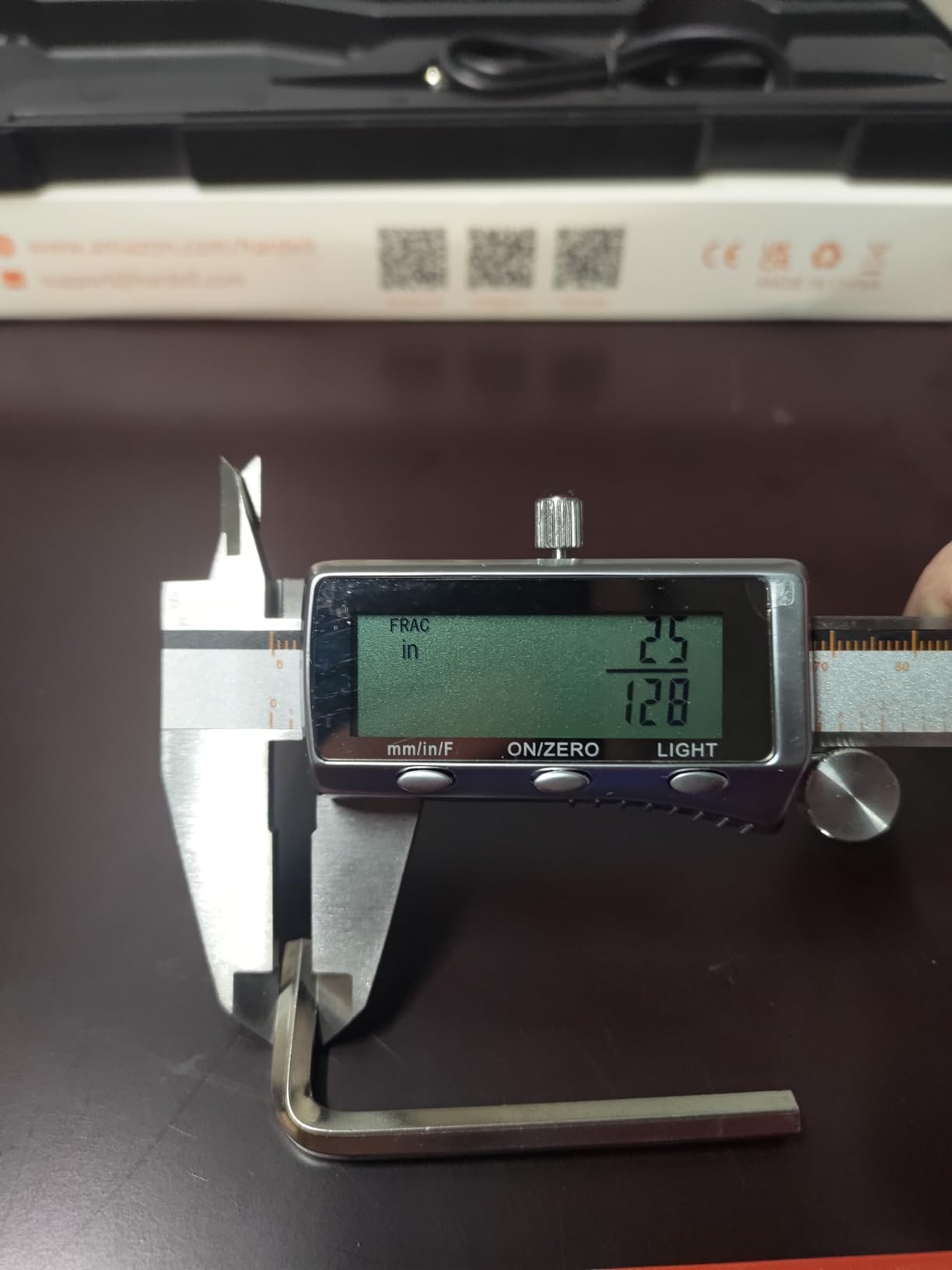 HARDELL Digital Caliper, Rechargeable Caliper Measuring Tool with Backlight LCD Screen, All Metal Calipers, Auto-Off Digital Micrometer, Inch/MM/Fraction for Household/3D-Printing-Rechargeable 6 Inch customer photo 2