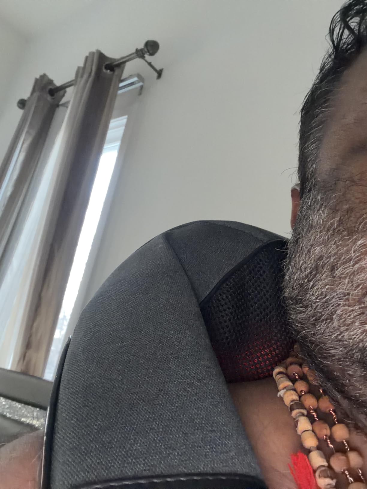 Etekcity FSA Eligible Cordless Neck Massager for Pain Relief Deep Tissue, Shiatsu Shoulder Massager with Heat, Massage Tools for Trapezius, Lymphatic Drainage, Relaxation Therapy, HSA Items, Cadeo customer photo 1