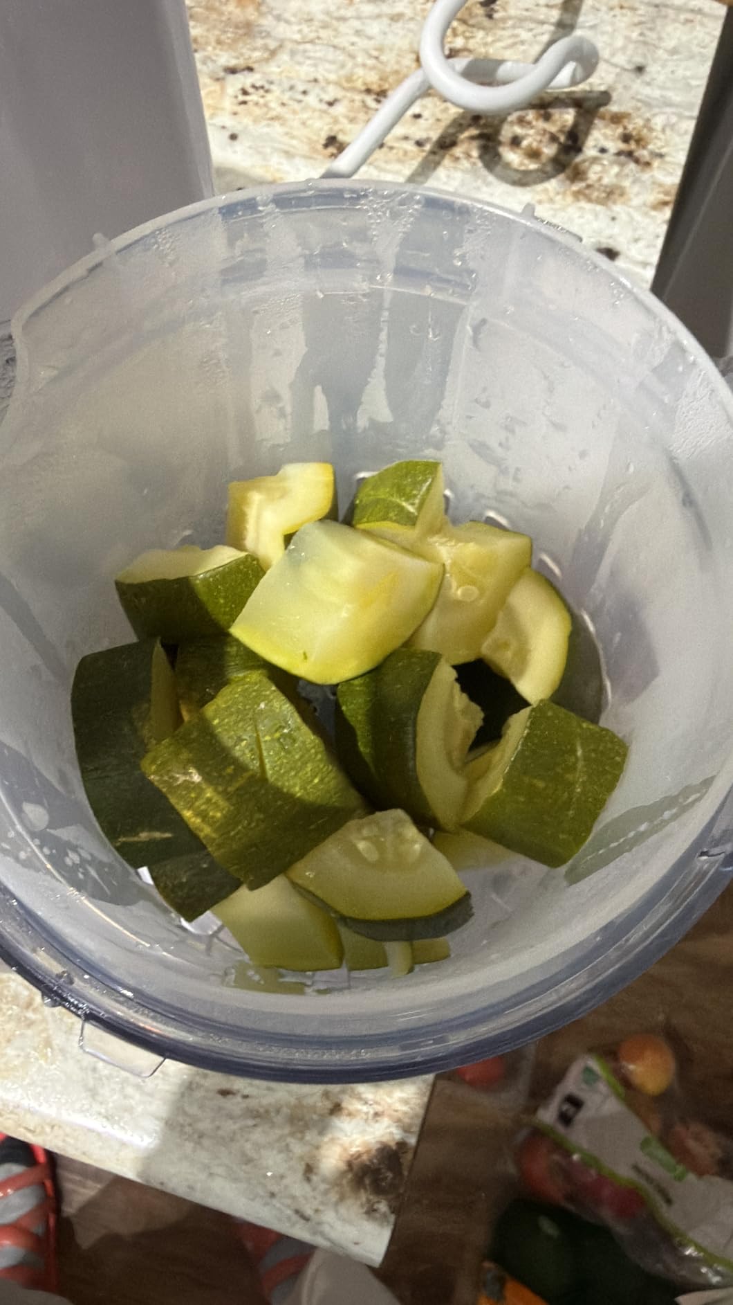 Bear Baby Food Maker with 18.5oz Dual-Layer Steam Baskets, OneStep Baby Food Processor Steamer Puree Blender Grinder Mills, Auto Cooking Grinding&Sterili-zing for Healthy Homemade Baby Food, BPA-Free customer photo 1