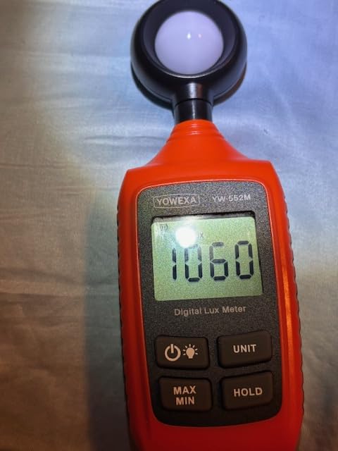 YW-552M Digital Light Meter, 0-200,000 Lux (0-20,000 Foot Candles), Backlight, Max/Min, Data Hold, Lux/Fc Unit Switch, for Plants, Office, Indoor Lighting, and More customer photo 1