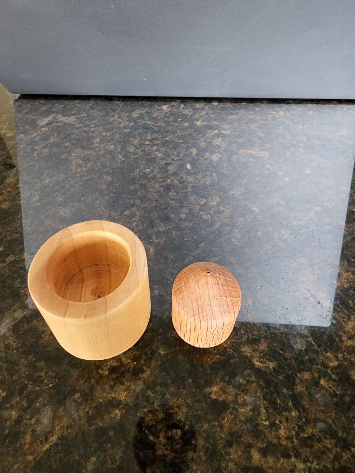 Compact Benchtop Wood Lathe, Mini Wood Turning Lathe with Variable Speed Control customer photo 2