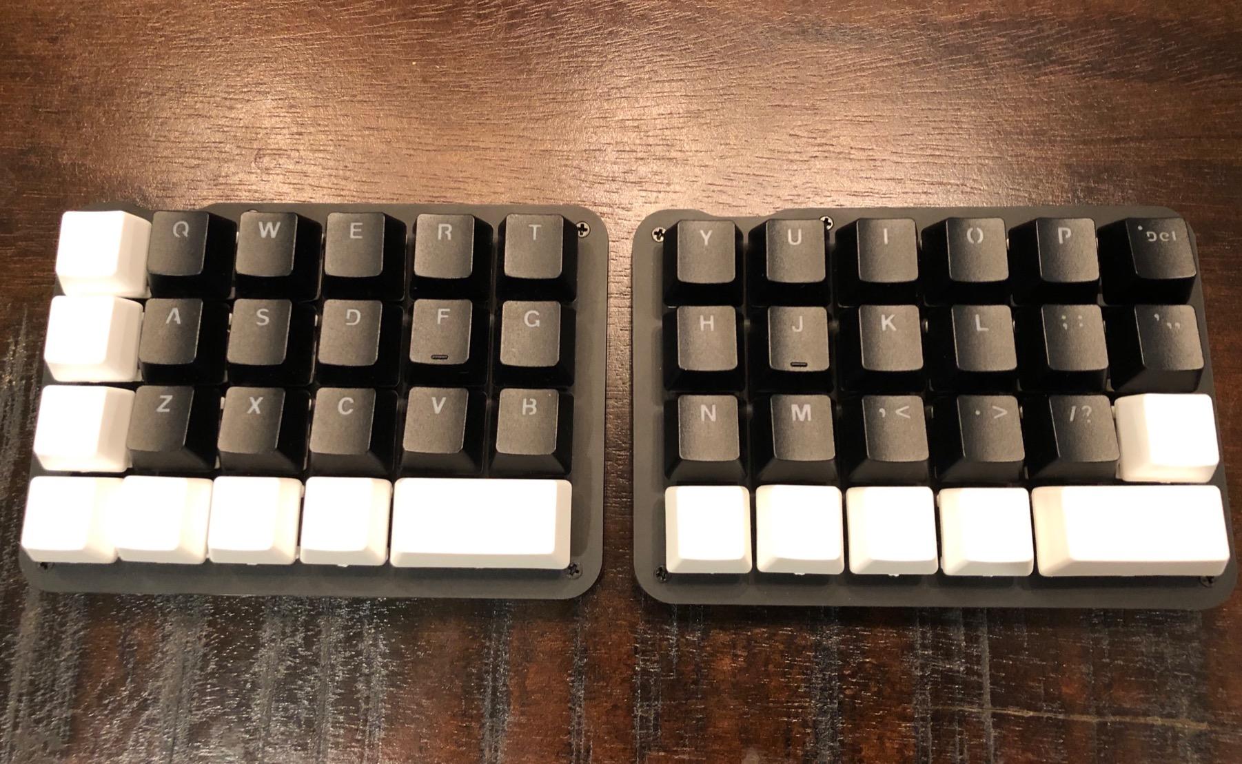 Koolertron One Handed Mechanical Gaming Keyboard, 48-Key Fully Programmable Mini Keypad, Mini USB Macro Keyboard with RGB LED Backlit, for Windows PC Gamer (48 Keyboard/Red Switches) customer photo 1