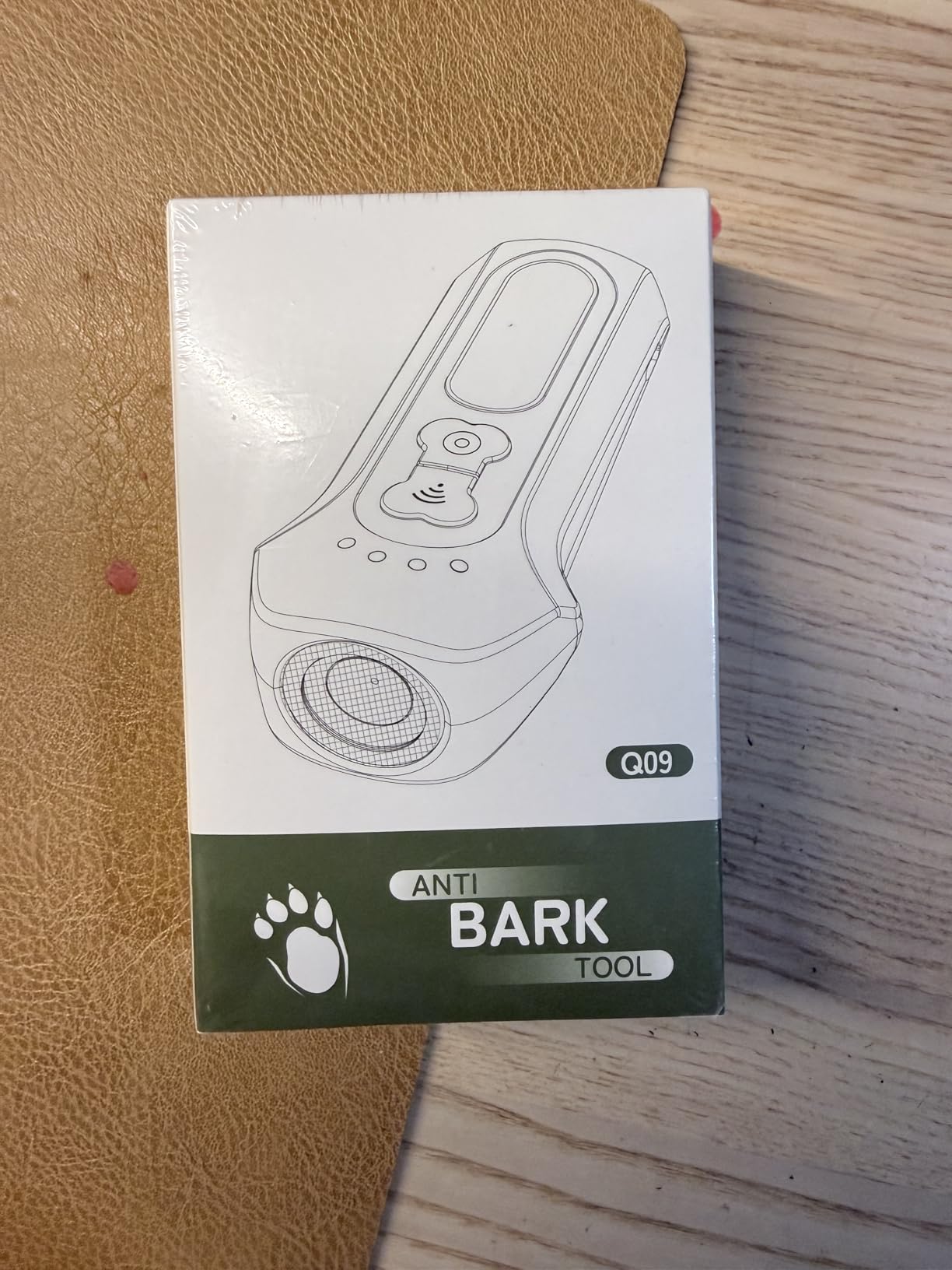 Dog Bark Deterrent Devices, Ultrasonic Anti Barking Device for Dogs, Portable Dog Training Device Safe for Dogs & Human Bark Control Barks No More Indoor Outdoors Behavior Correct customer photo 1