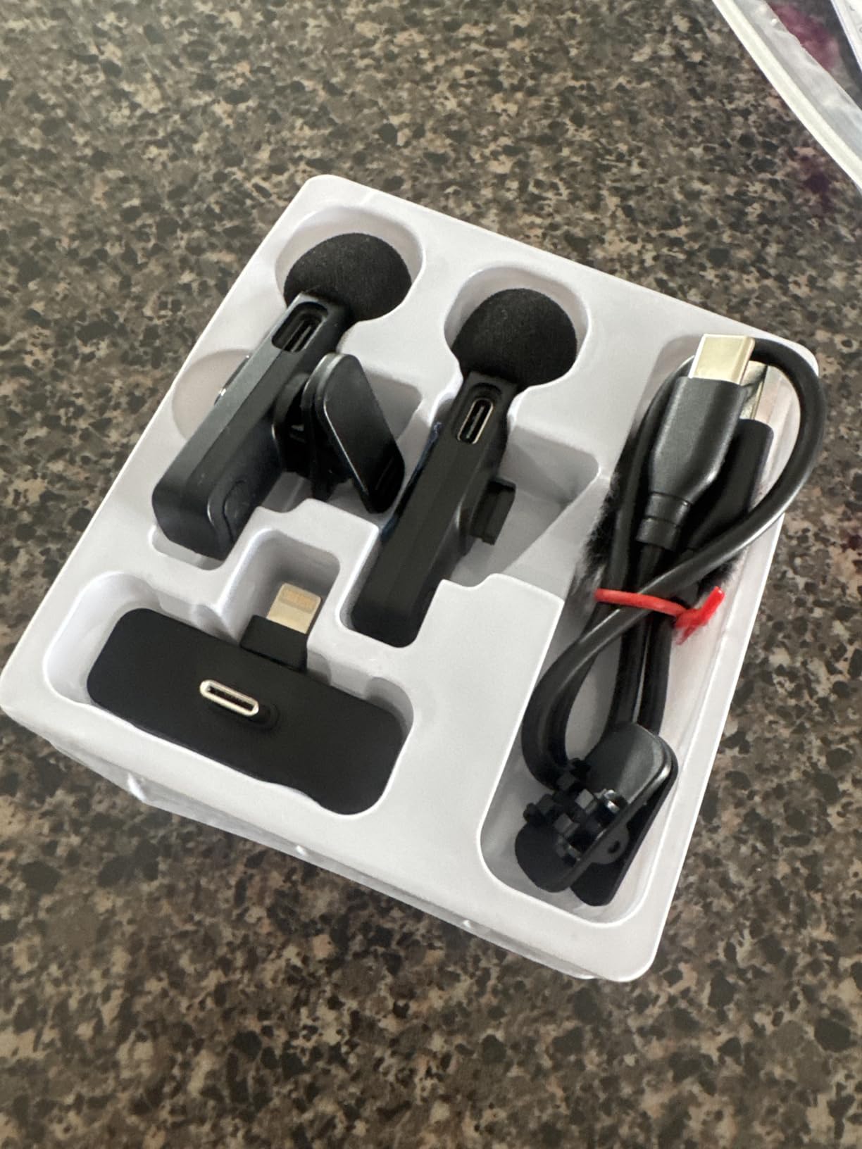 MAYBESTA Wireless Mini Microphone for iPhone, Android Phone - Lavalier Lapel Mic for Audio Video Recording - Clip on Content Creator Microphones for YouTube Tiktok Podcast Vlogging customer photo 2