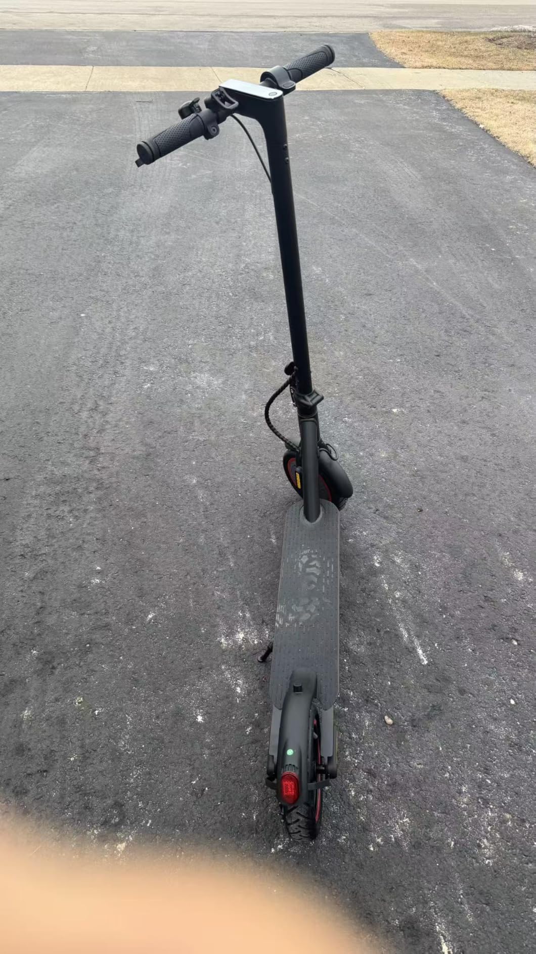 Electric Scooter, 500W/1000W/1500W Peak Powerful Motor, 18/25/28 Top MPH, 23/28 Miles Range, 8.5