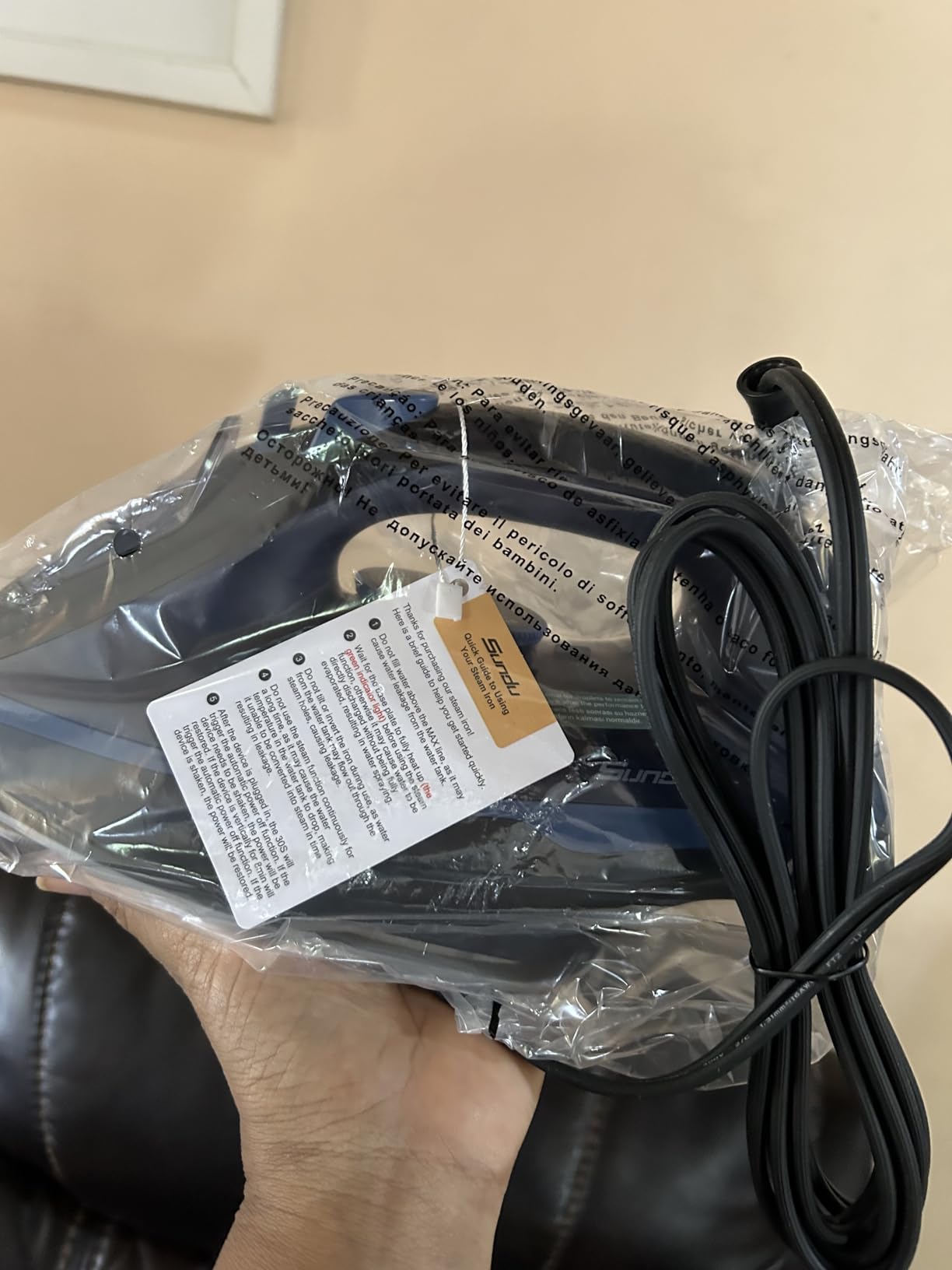 Sundu Steam Iron, 40g/min Continuous Steam, 44 OZ Removable Tank, Built-In Pump, Ceramic baseplate, Iron Lock For Easy Carry, Steamer Ideal For Home Use customer photo 1