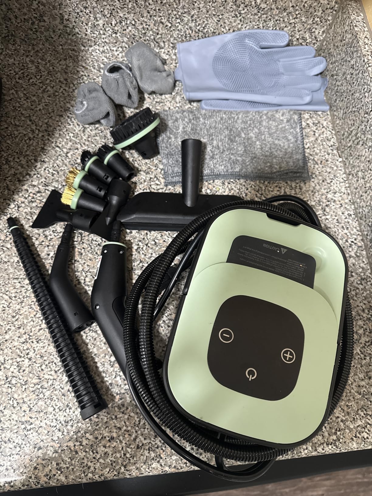 Steam Cleaner, Portable Steamer for Cleaning with 16pcs Accessories, 6-Level Adjustable, 15s Heat-Up, Handheld Steam Cleaner for Home for Tile, Grease, Dirt, Grout, Car Detailing, Green customer photo 1