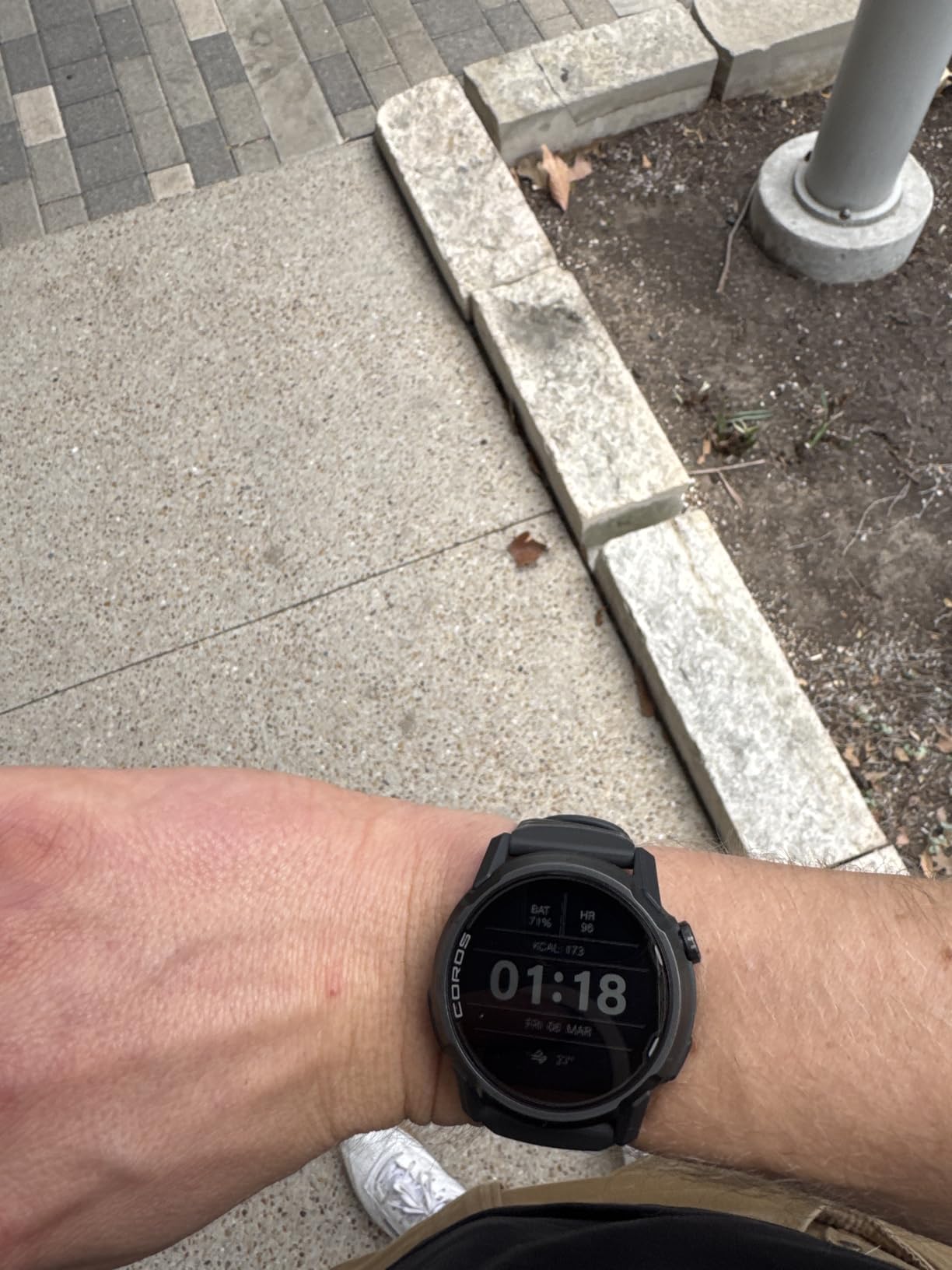 COROS APEX 4 (42mm) Watch 1.2